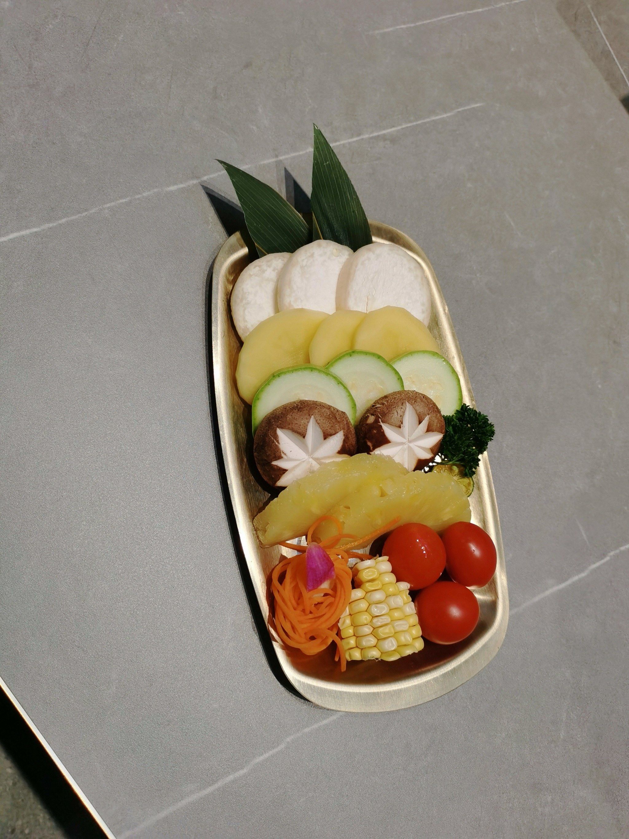 蔬菜拼盘的特色名字(蔬菜拼盘名称创作原因和意义怎么说)