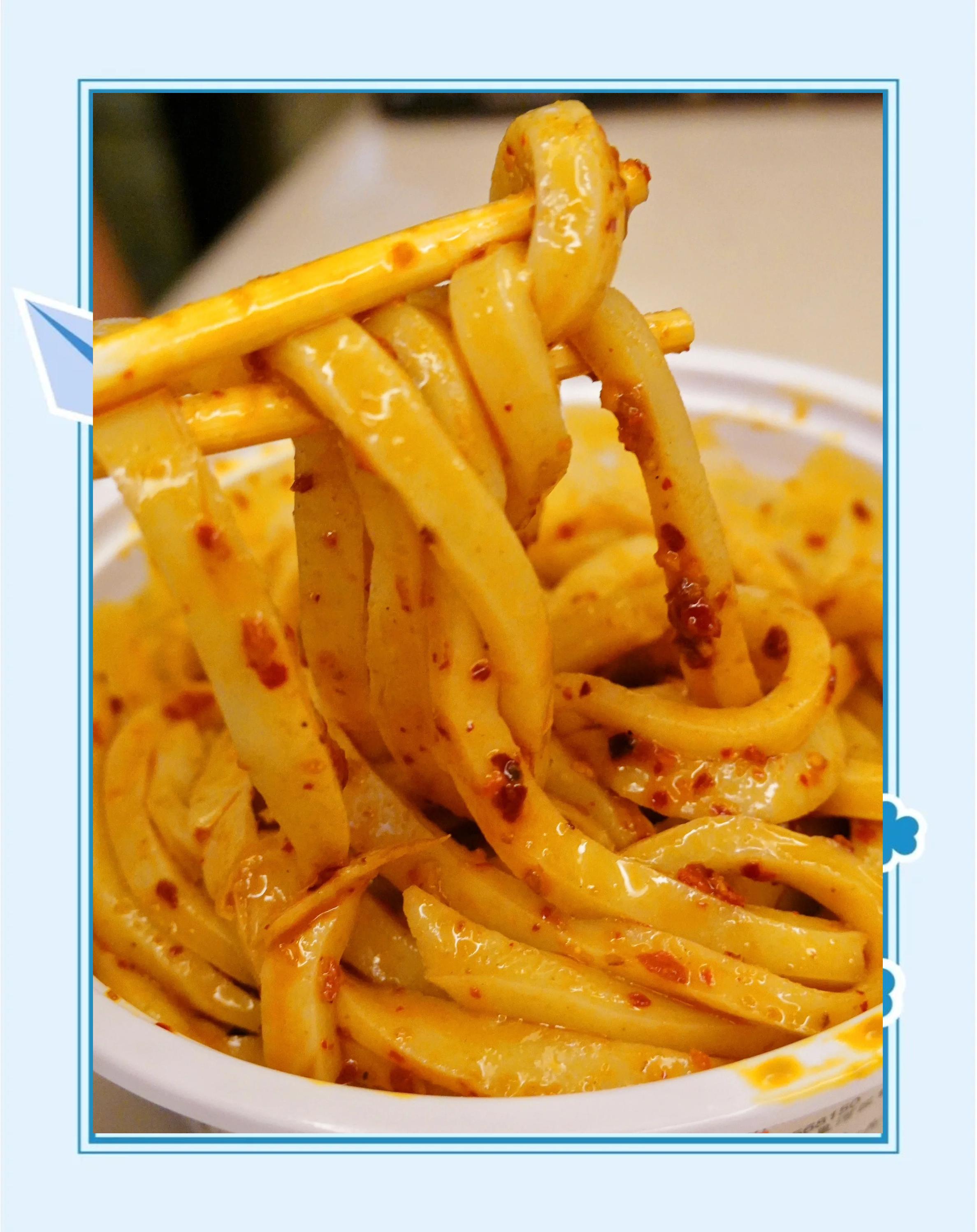 甘肃路边小吃大全(甘肃小吃街在哪里)