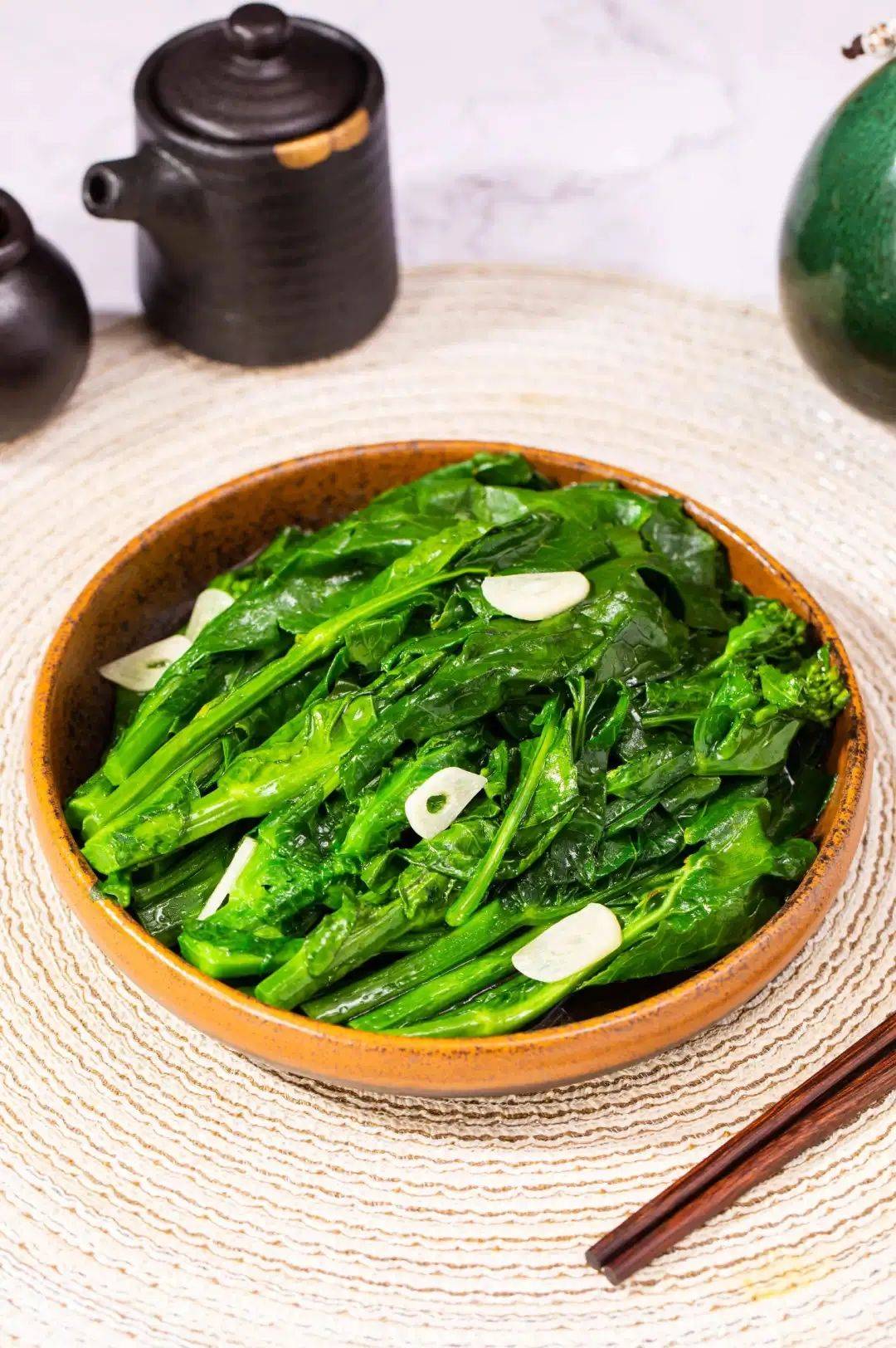 板蓝根拌凉菜(板蓝根怎么凉拌)