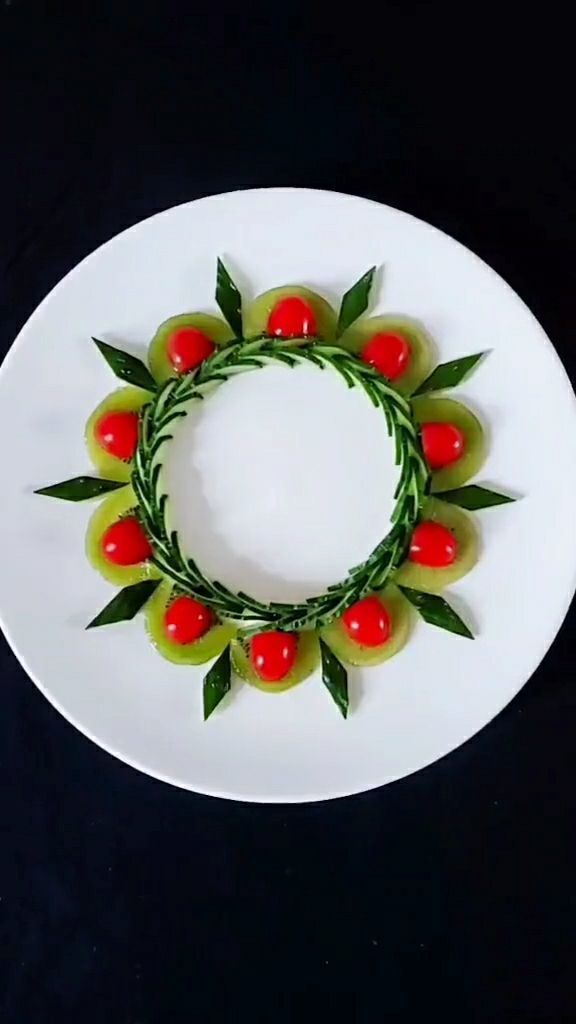 摆盘好看又简单的素菜(摆盘好看又简单的素菜有哪些)