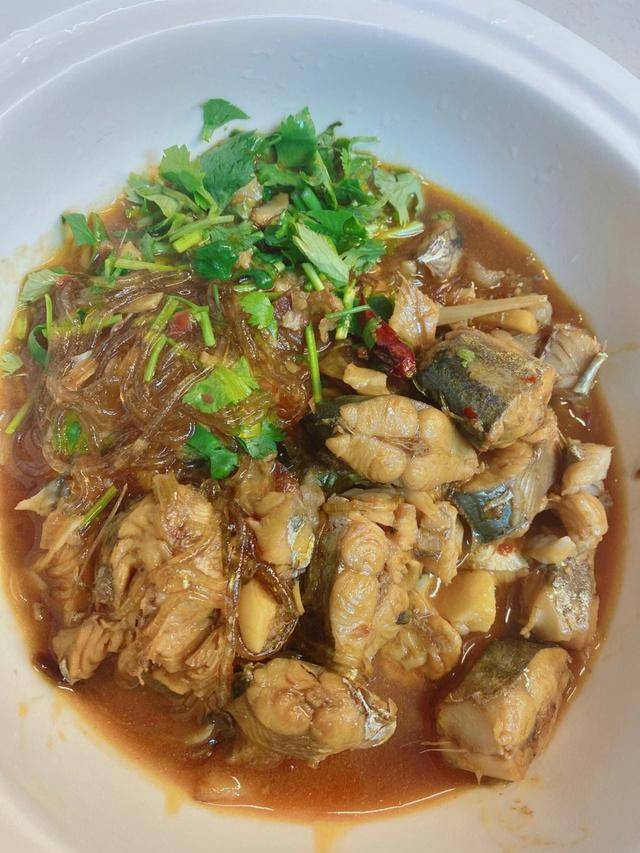 家常咸菜炖鲅鱼(咸菜炖鲅鱼怎么做好吃不腥)