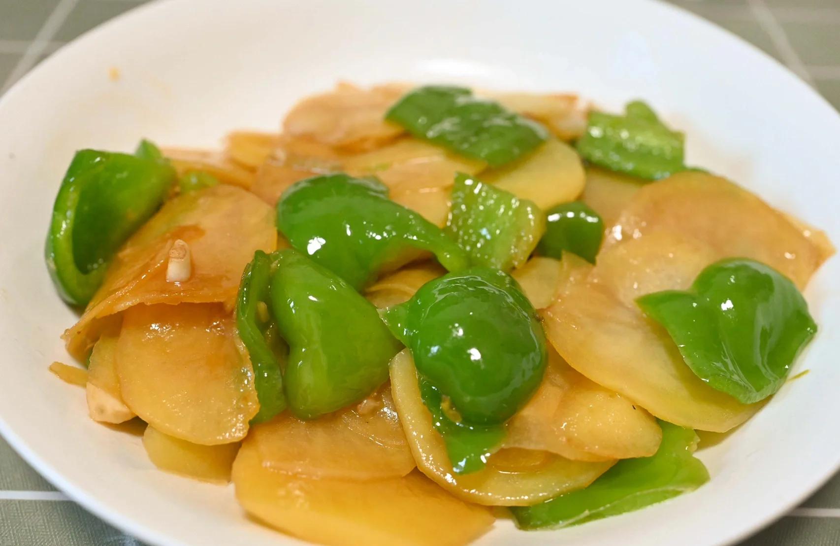 炒土豆片的特色(炒土豆片的特色介绍)