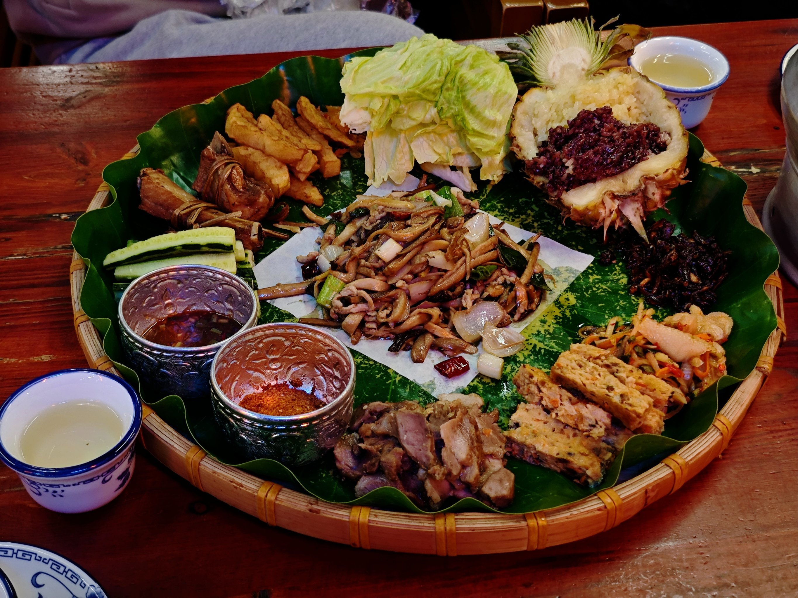 大理的特色菜图片大全(大理特色菜品)