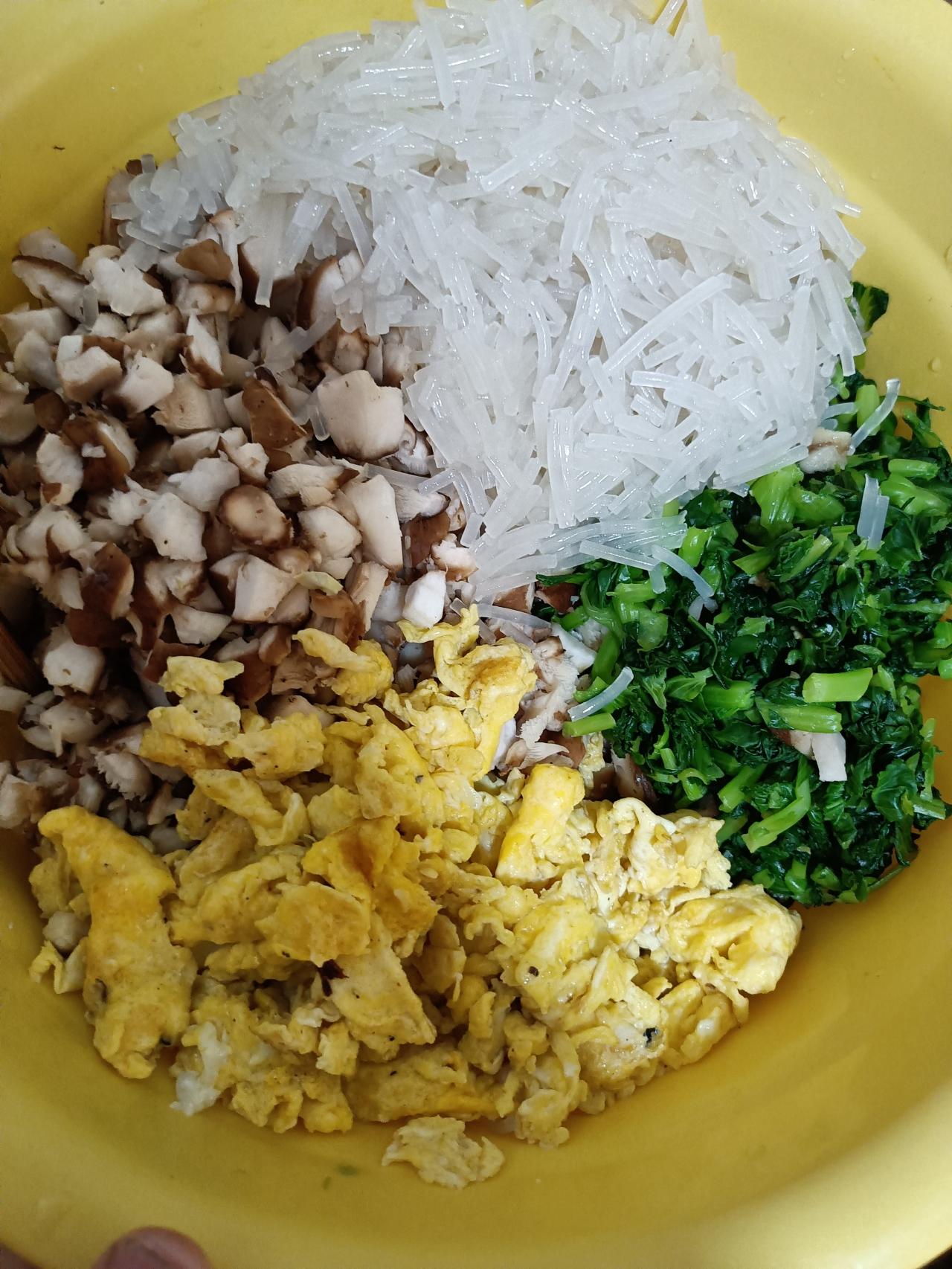 素菜包子的馅儿(素菜包子的馅儿有哪些) 素菜包子的馅儿(素菜包子的馅儿有哪些)