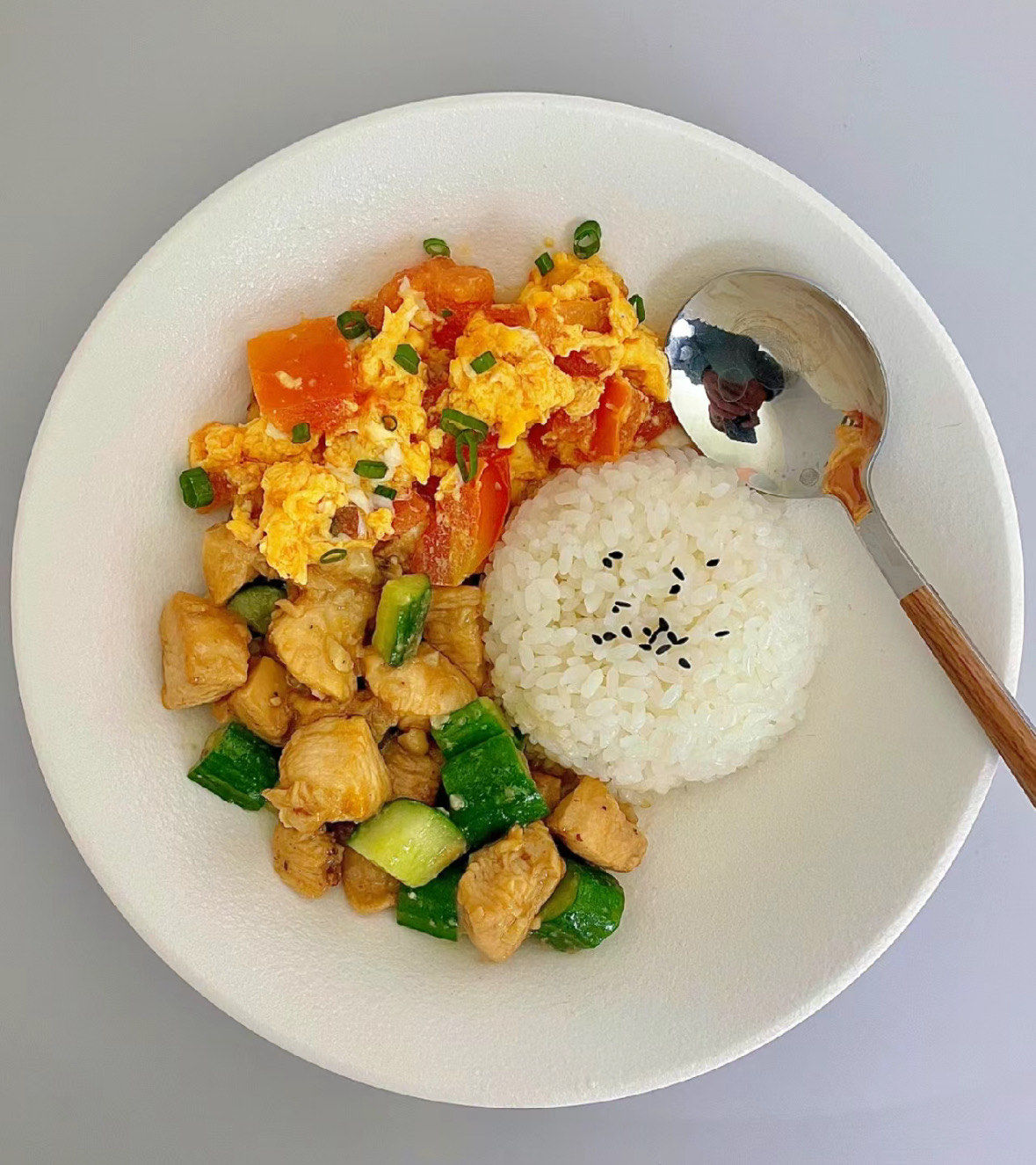 素菜盖饭(蔬菜盖饭)