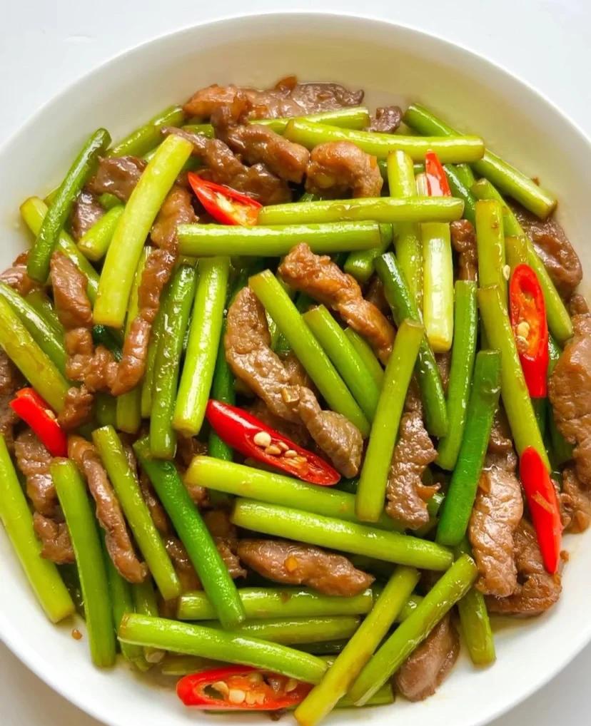 蒜苔素菜炒什么(蒜苔素炒的做法大全)