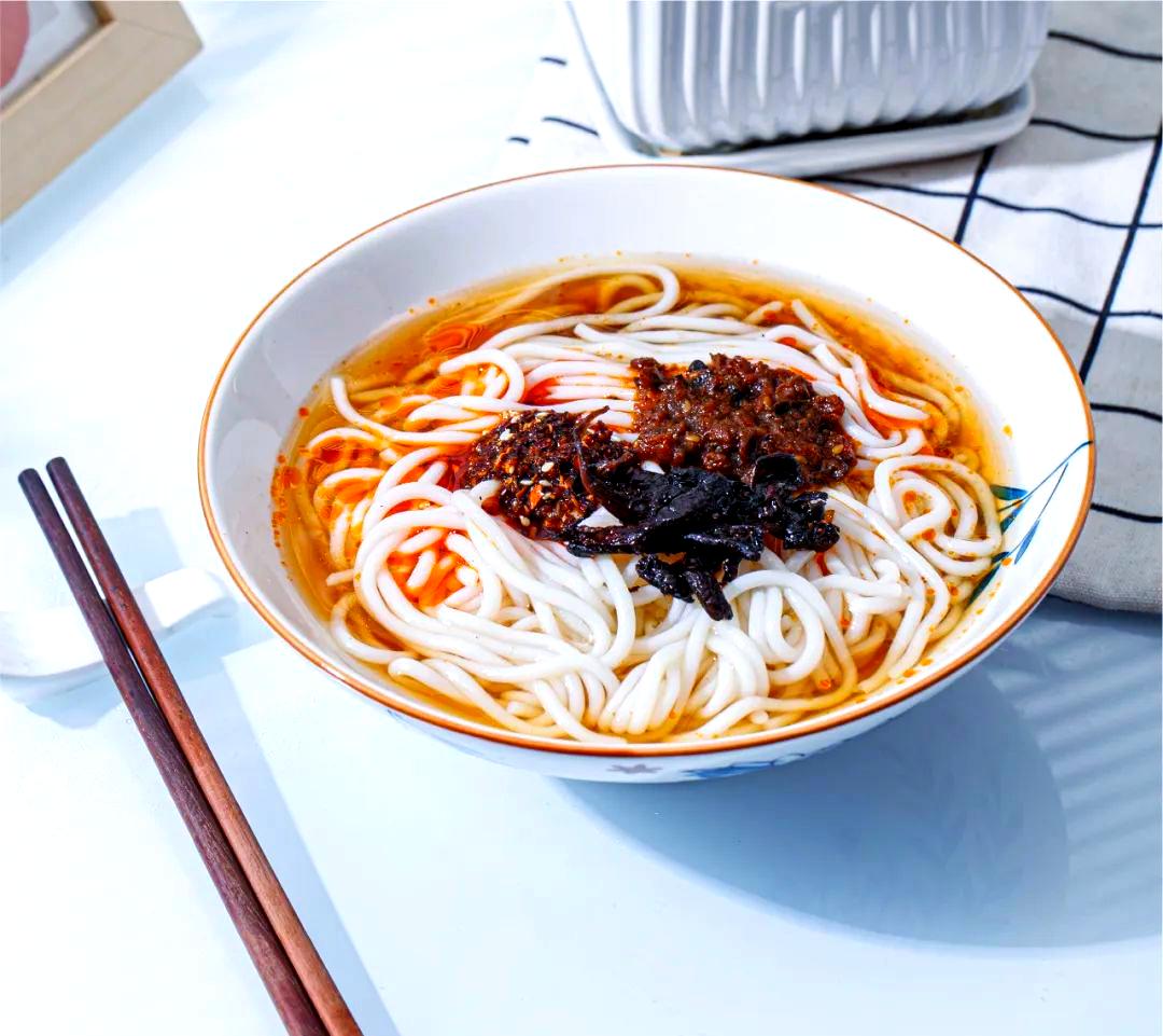 云南凉调米线特色(云南凉调米线特色介绍)