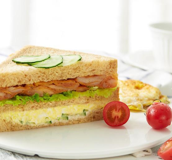 早餐鸡排汉堡(早餐鸡排汉堡的做法)