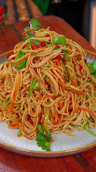 凉菜千张(千张凉拌最好吃的做法又简单) 凉菜千张(千张凉拌最好吃的做法又简单)