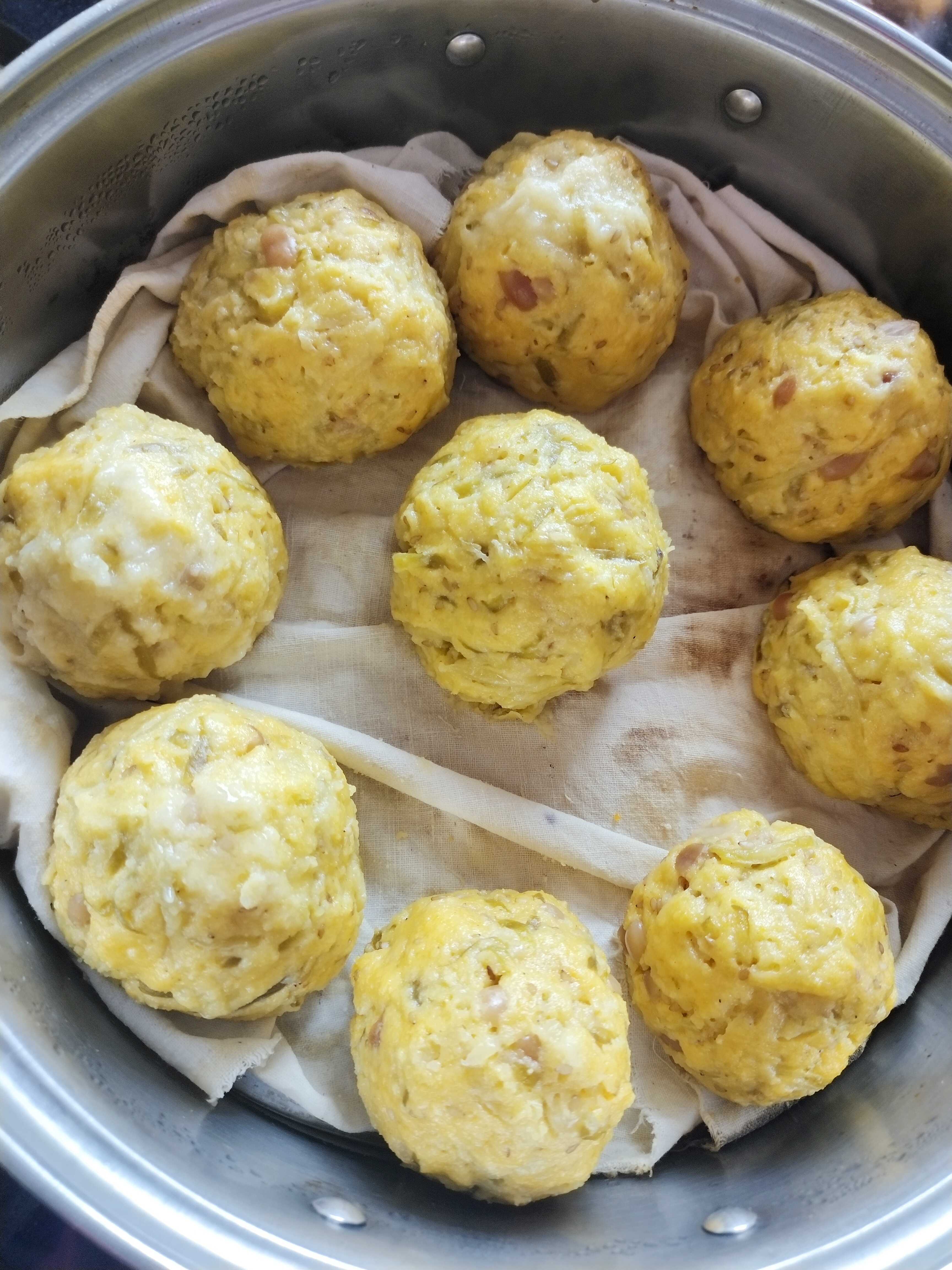 买馒头回来做早餐(买的馒头明天吃需要放冰箱吗) 买馒头回来做早餐(买的馒头明天吃需要放冰箱吗)