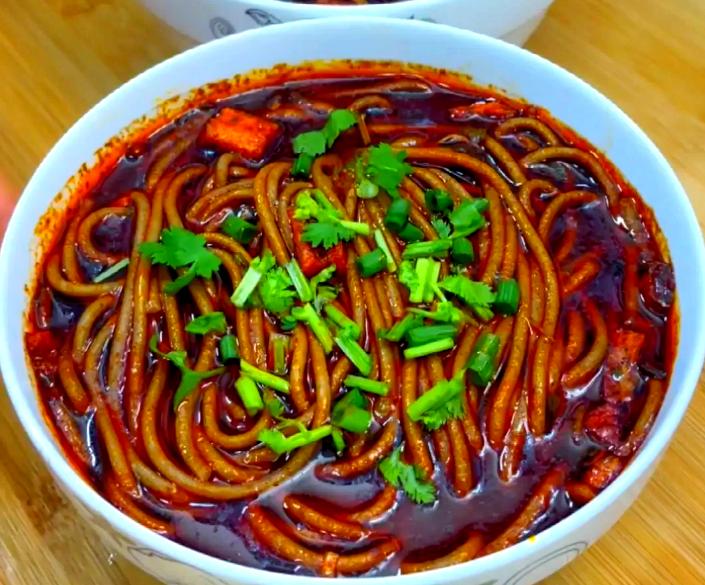 咸阳老街小吃(咸阳老字号美食)