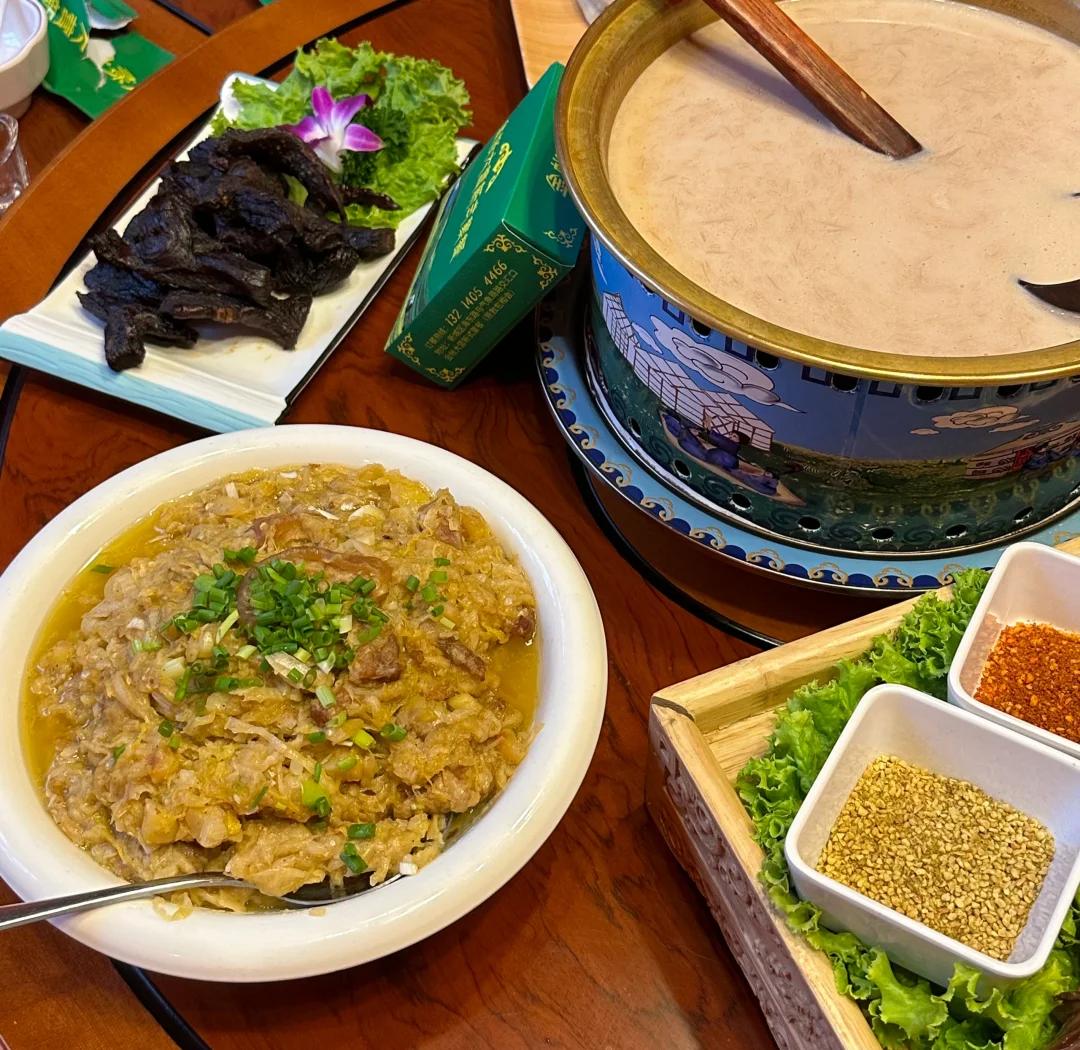 呼市特色菜(呼市的特色饭店)