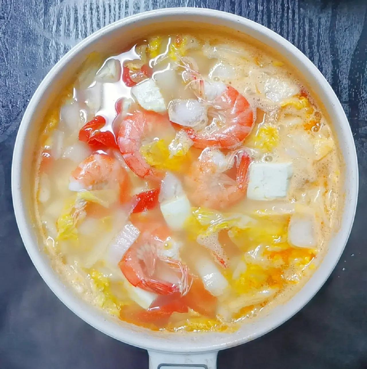 辣白菜汤加素菜(辣白菜汤配什么好吃)