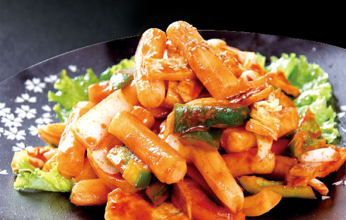 辣酱年糕小吃图片(辣酱年糕的做法大全)