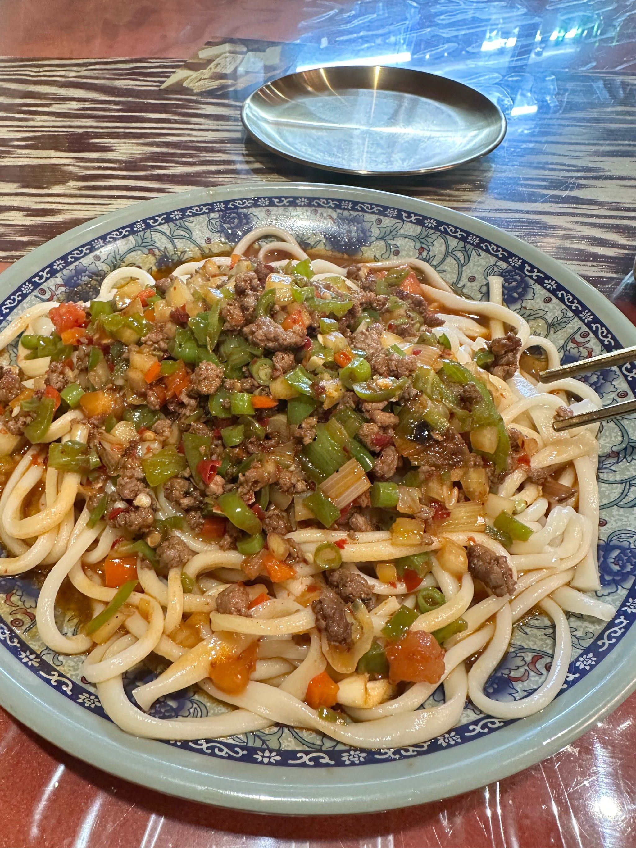 新疆素菜拌面的种类(新疆蔬菜拌面的做法大全家常)