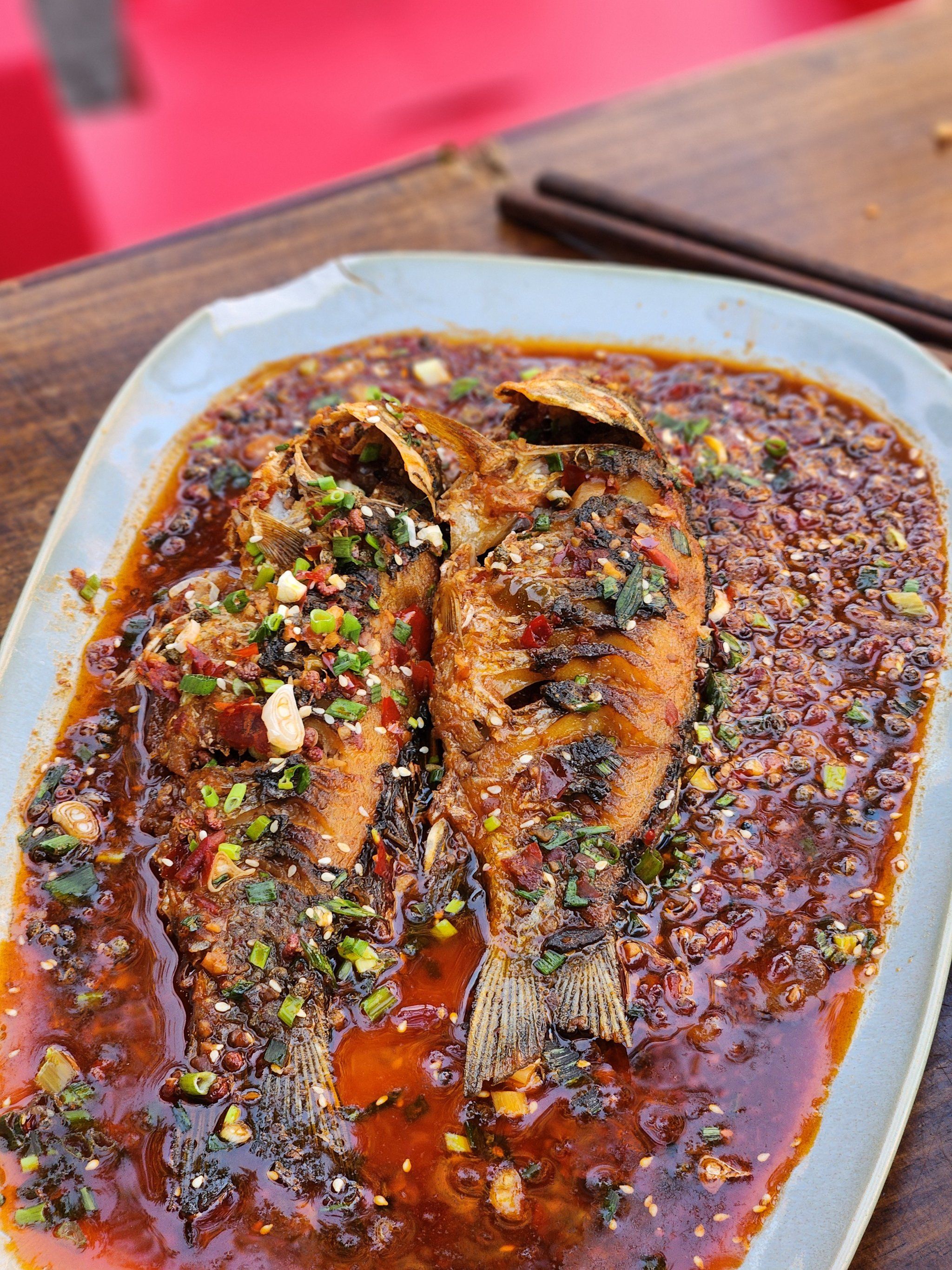 湘菜凉菜鲫鱼(鲫鱼湘菜的做法) 湘菜凉菜鲫鱼(鲫鱼湘菜的做法)