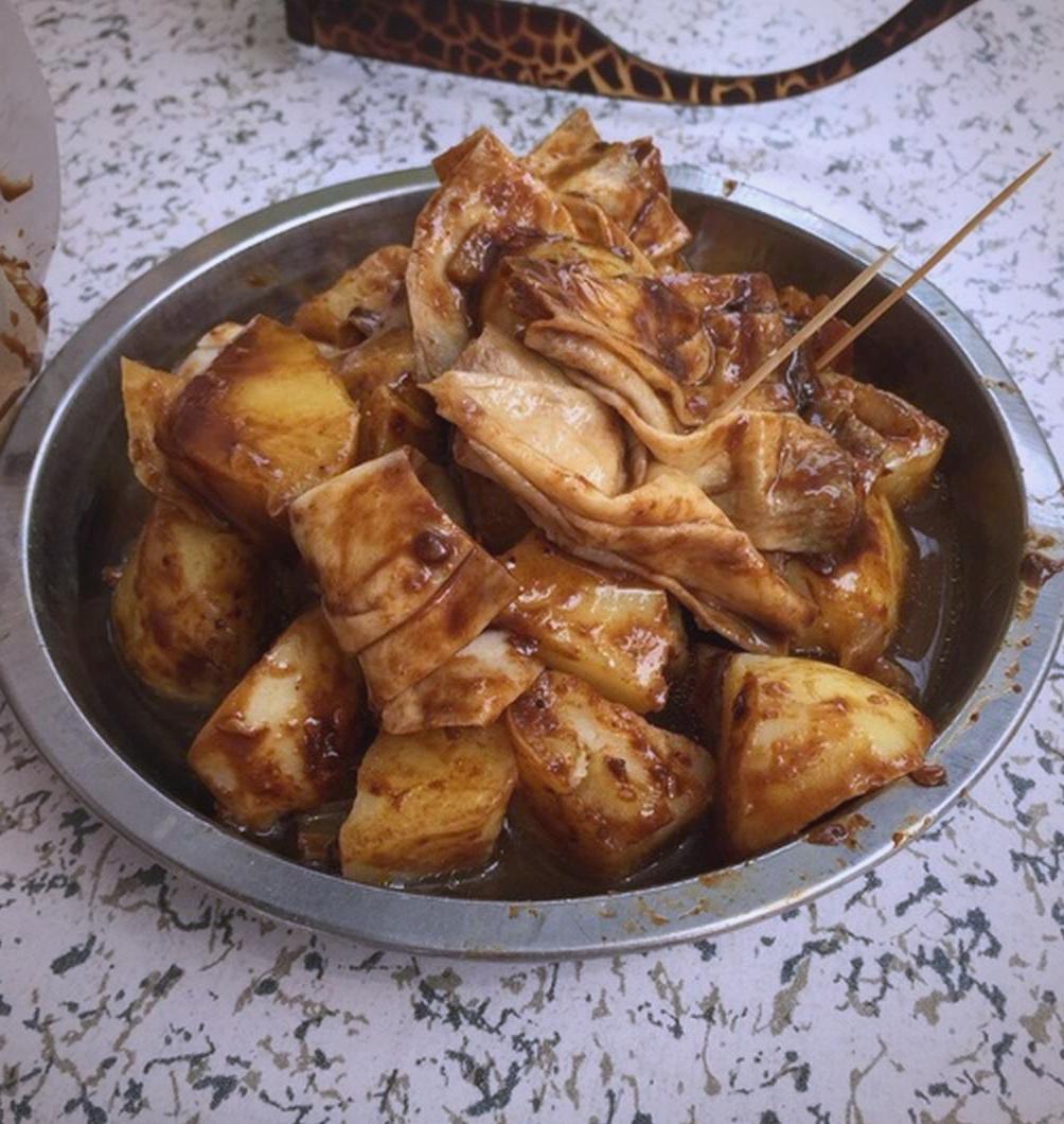 锦州小吃拌豆皮做法(锦州拌豆皮的酱料怎么做)