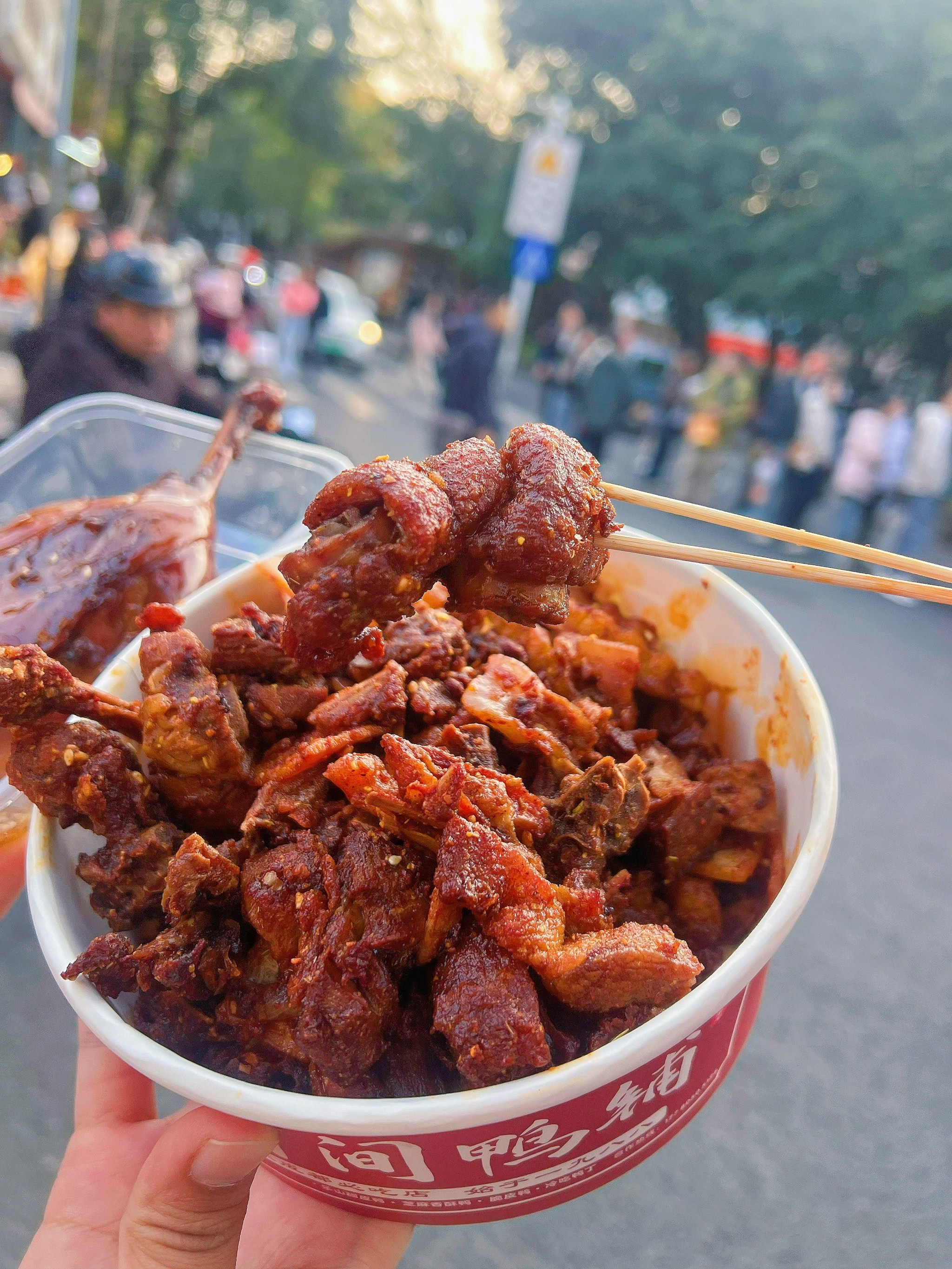 双鸭山交通小吃(双鸭山小吃街在哪条街)