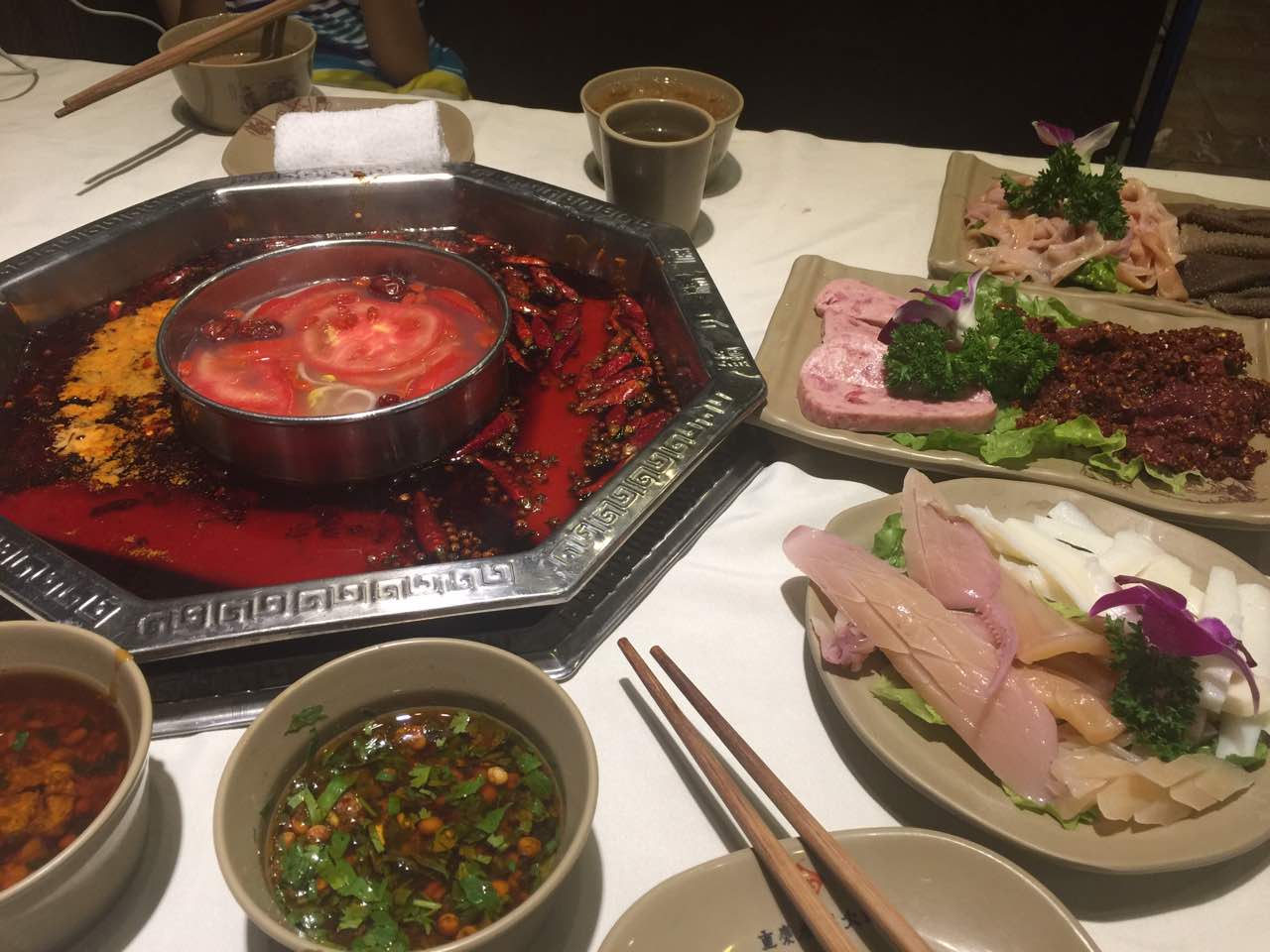 餐饮特色店秦妈火锅(秦妈火锅怎么样贵不贵)