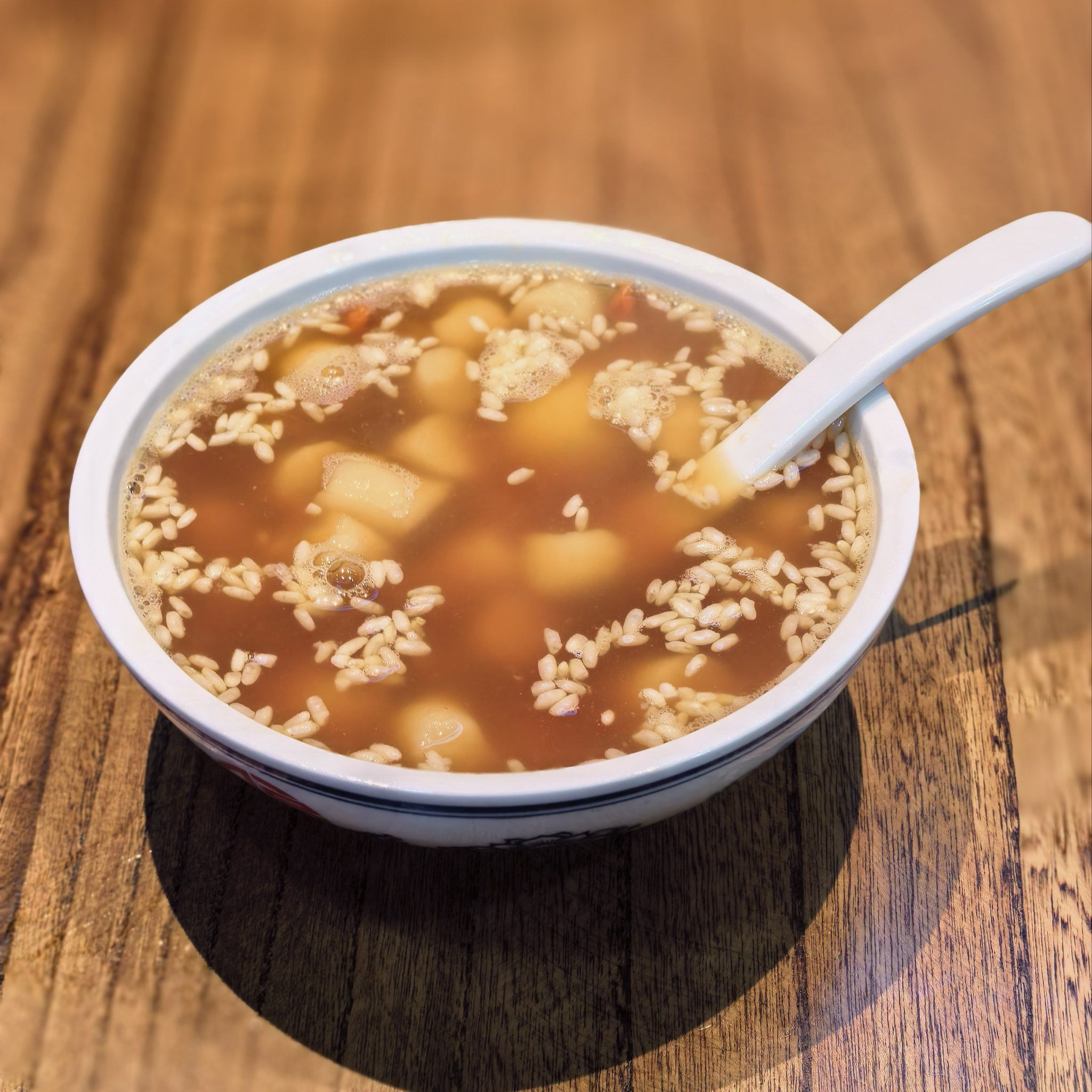 四川特色糟汤(四川醪糟汤圆的做法)