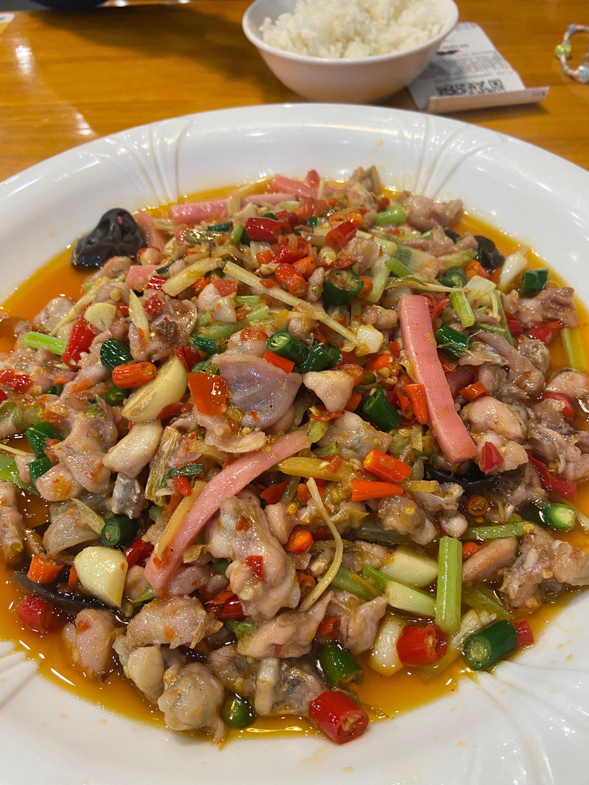 辣椒特色鸡杂(香辣鸡杂的口味) 辣椒特色鸡杂(香辣鸡杂的口味)