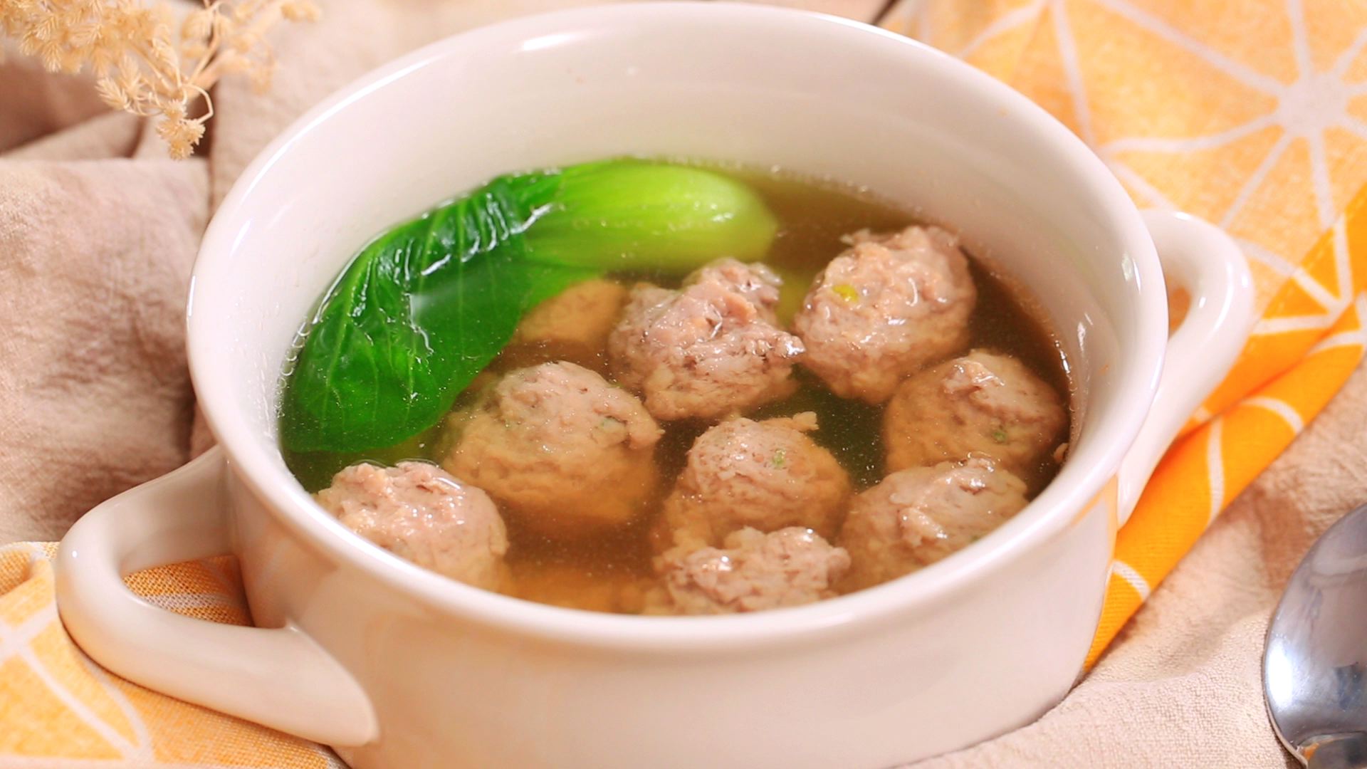 肉丸汤小吃(饭店肉丸汤的做法大全) 肉丸汤小吃(饭店肉丸汤的做法大全)