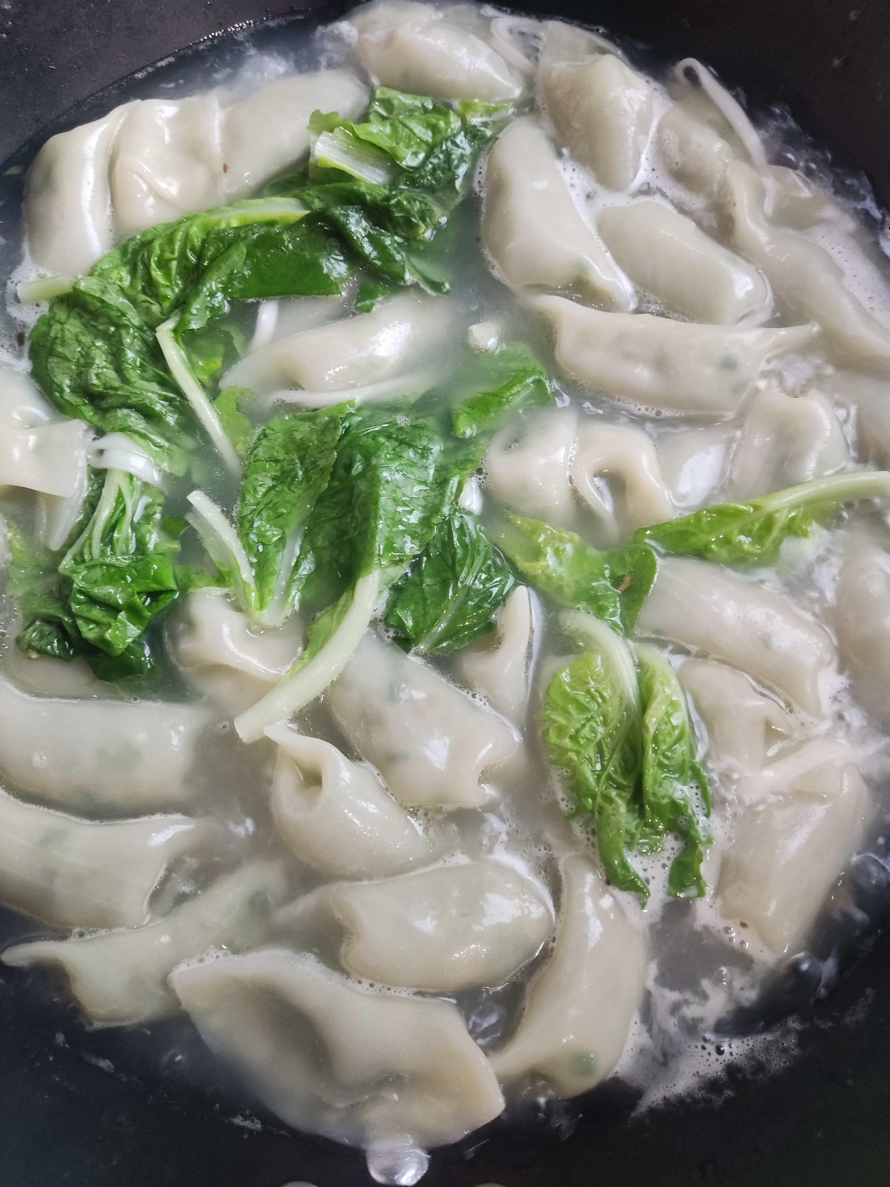 素菜饺子卡路里多吗(素菜饺子卡路里多吗会胖吗)