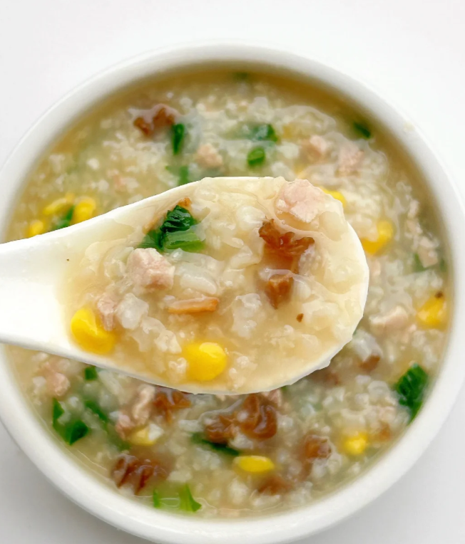 腹胀早餐吃什么比较好(腹胀早餐吃什么比较好呢)