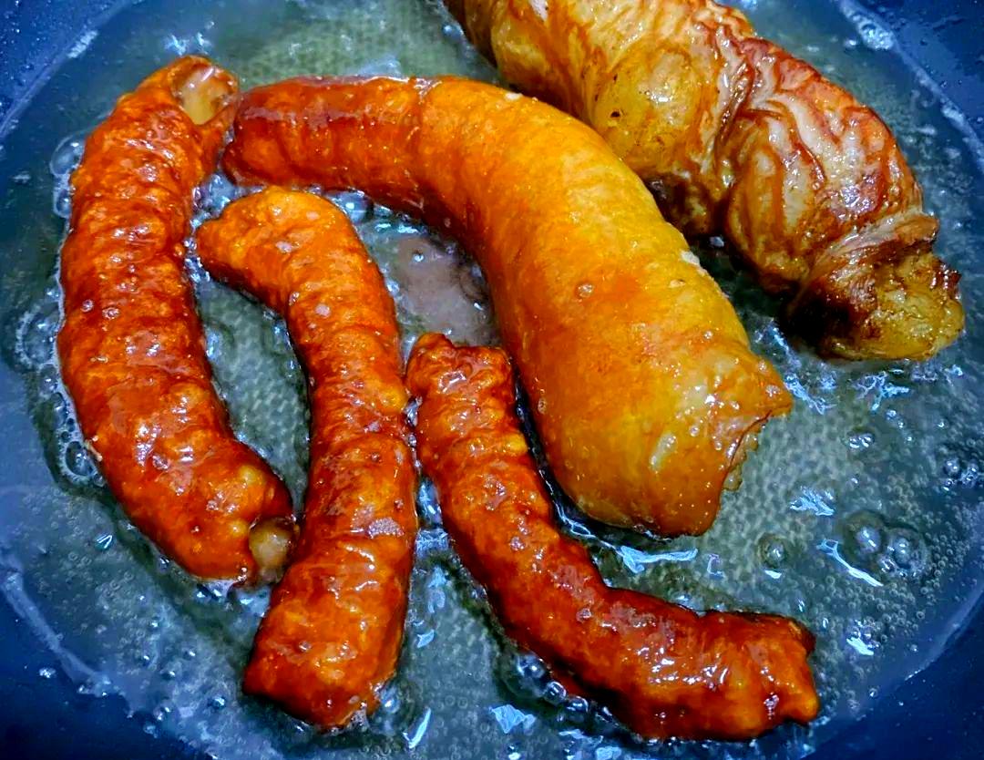 北京特色炸大肠(炸大肠是哪里的菜)