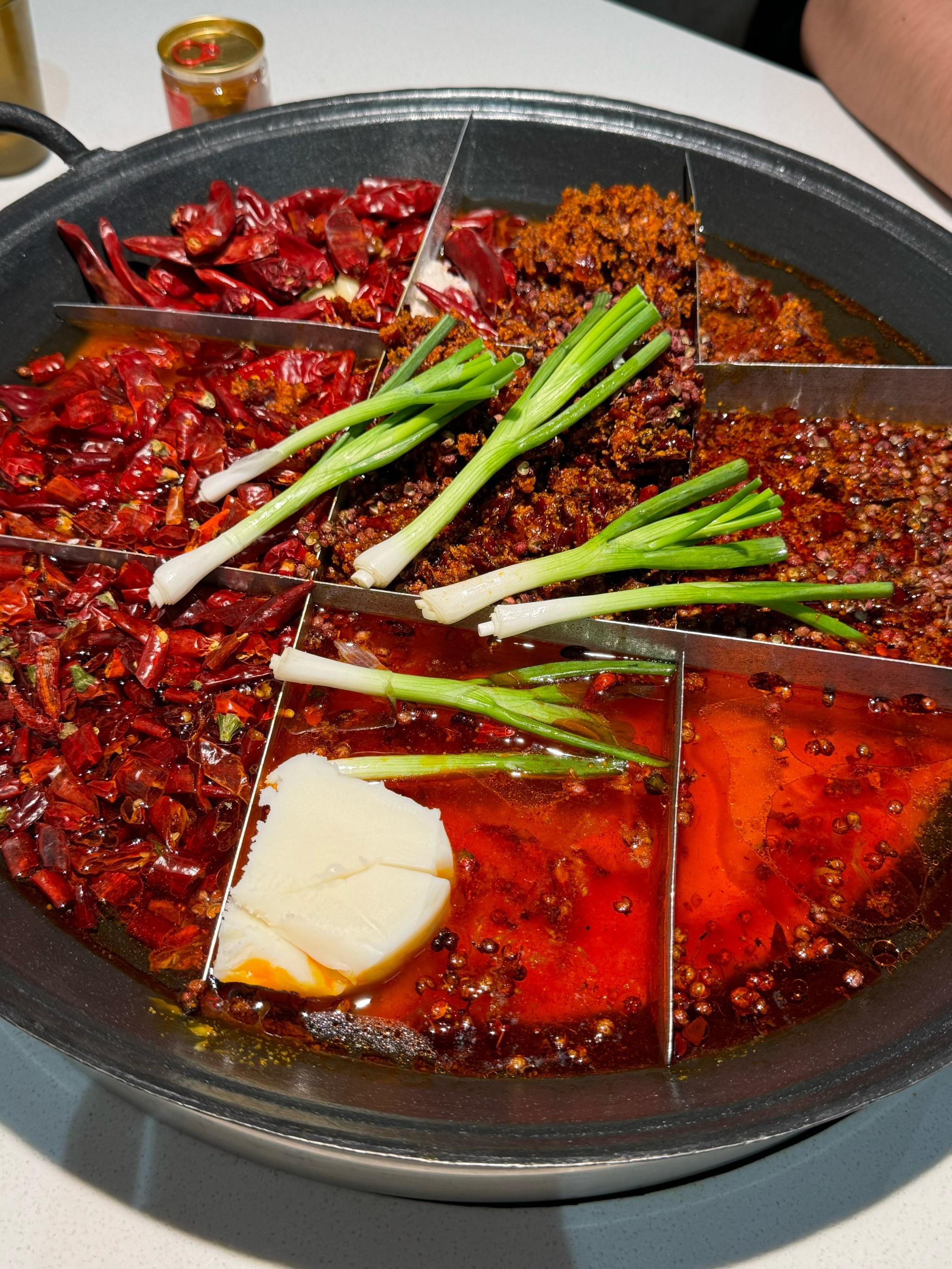 特色牛油火锅(好吃的牛油火锅)