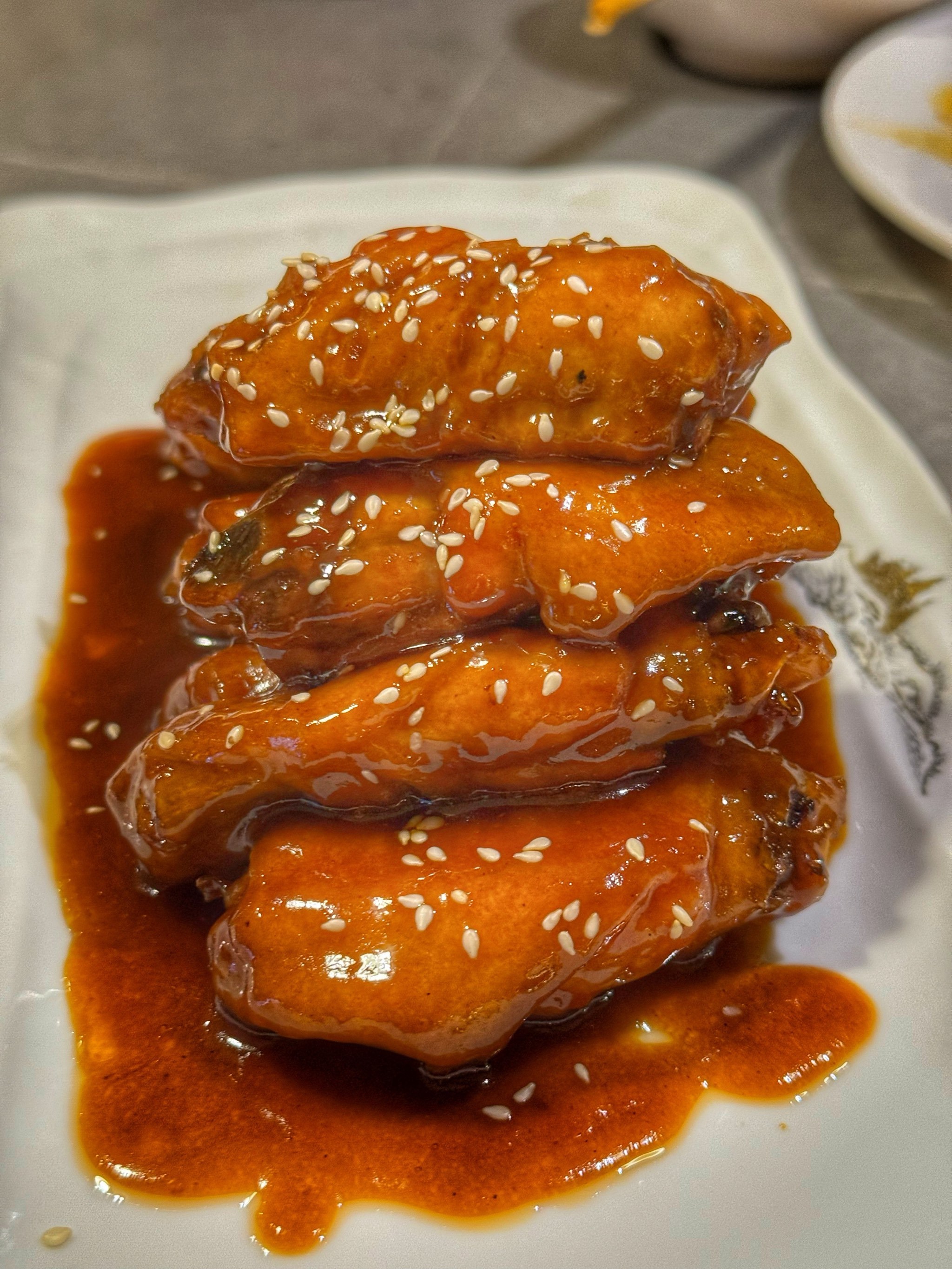 金州东方美食城特色菜(金州美食城的电话是多少?)