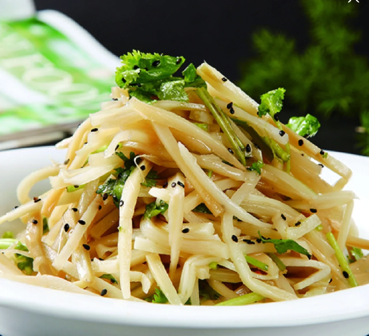 雷笋怎么拌凉菜(凉拌雷笋的家常做法)