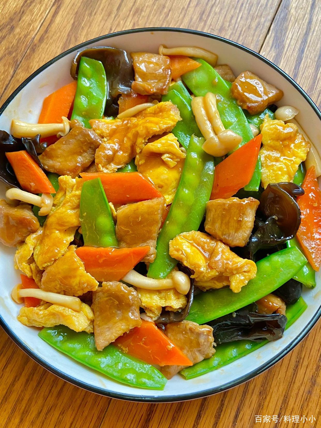 炒素菜蚝油什么时候放(炒素菜蚝油什么时候放最好)