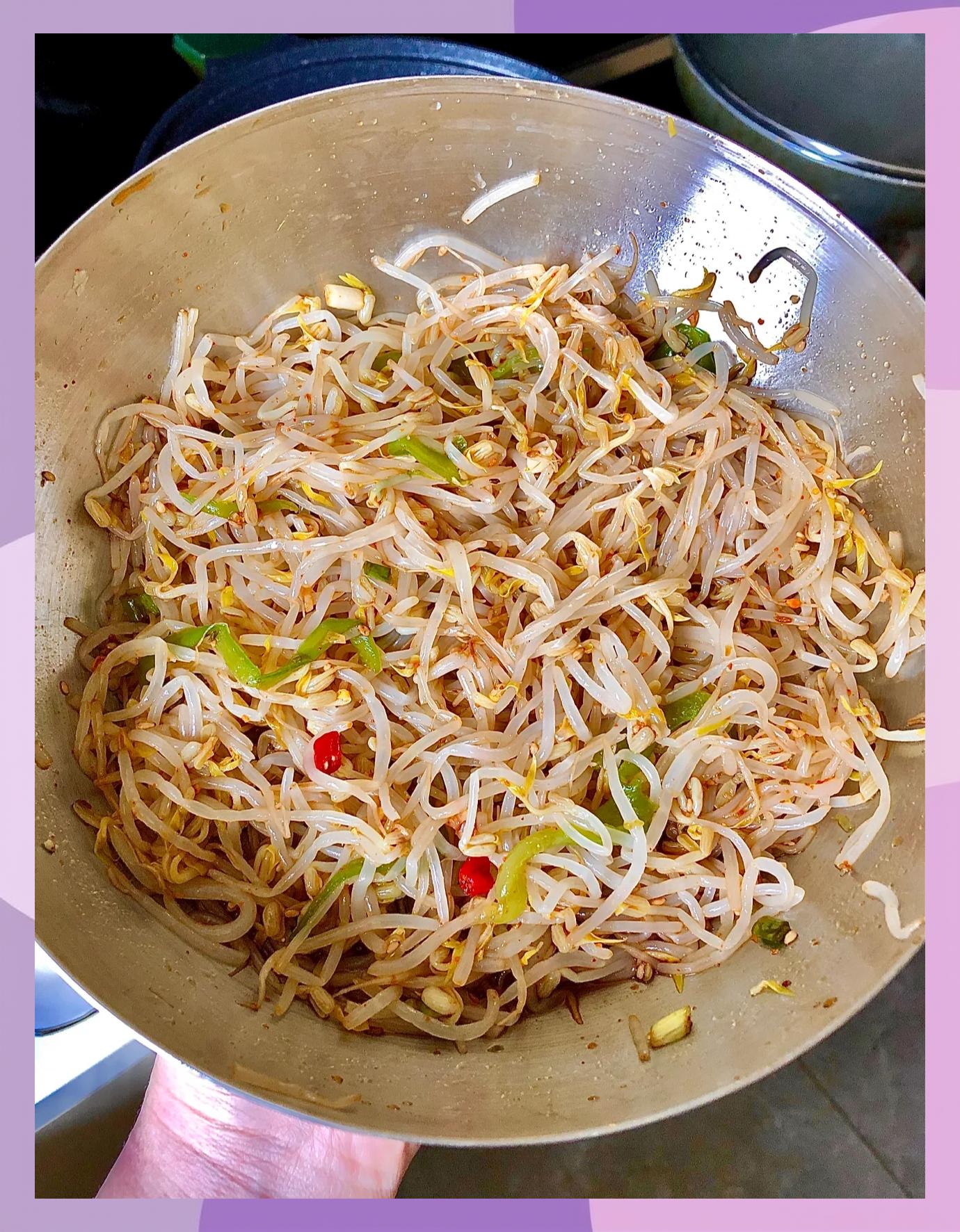 凉拌豆芽的家常做法(凉拌豆芽的家常做法大全) 凉拌豆芽的家常做法(凉拌豆芽的家常做法大全)