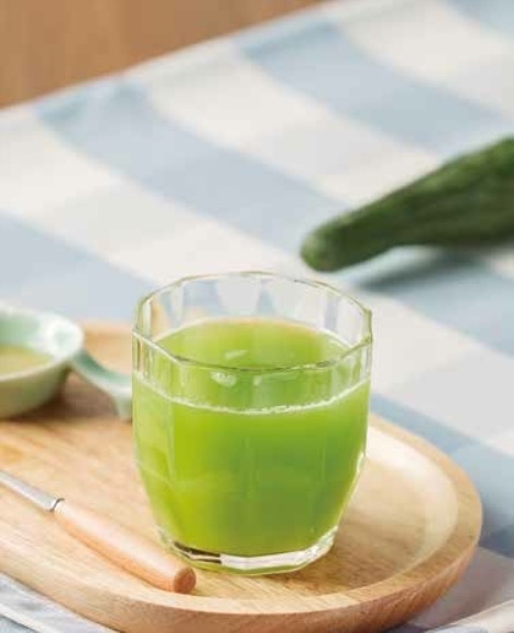 早餐喝黄瓜汁(早餐喝黄瓜汁好还是晚上喝比较好)