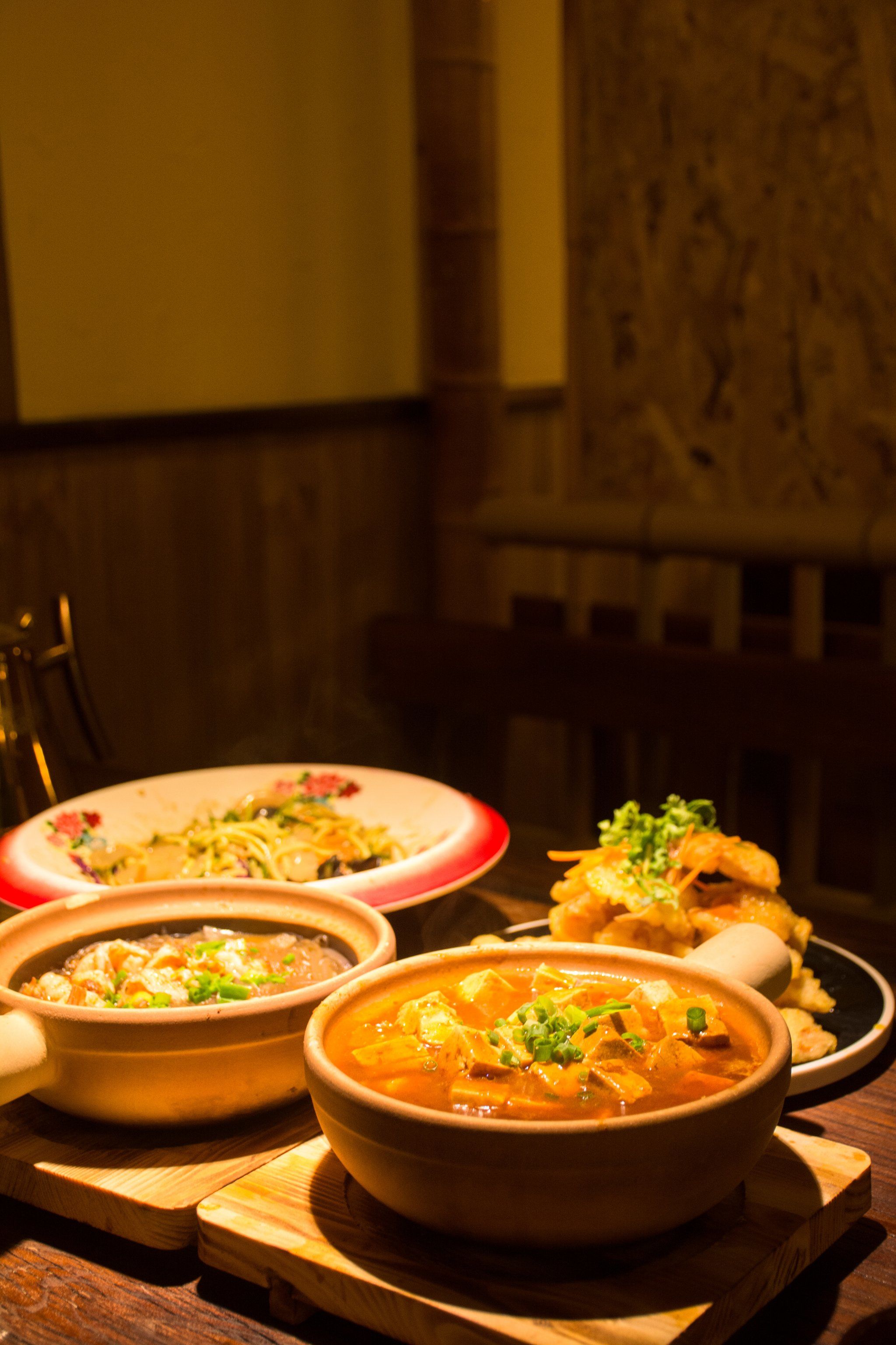 各地特色菜系(全国各地特色菜肴)