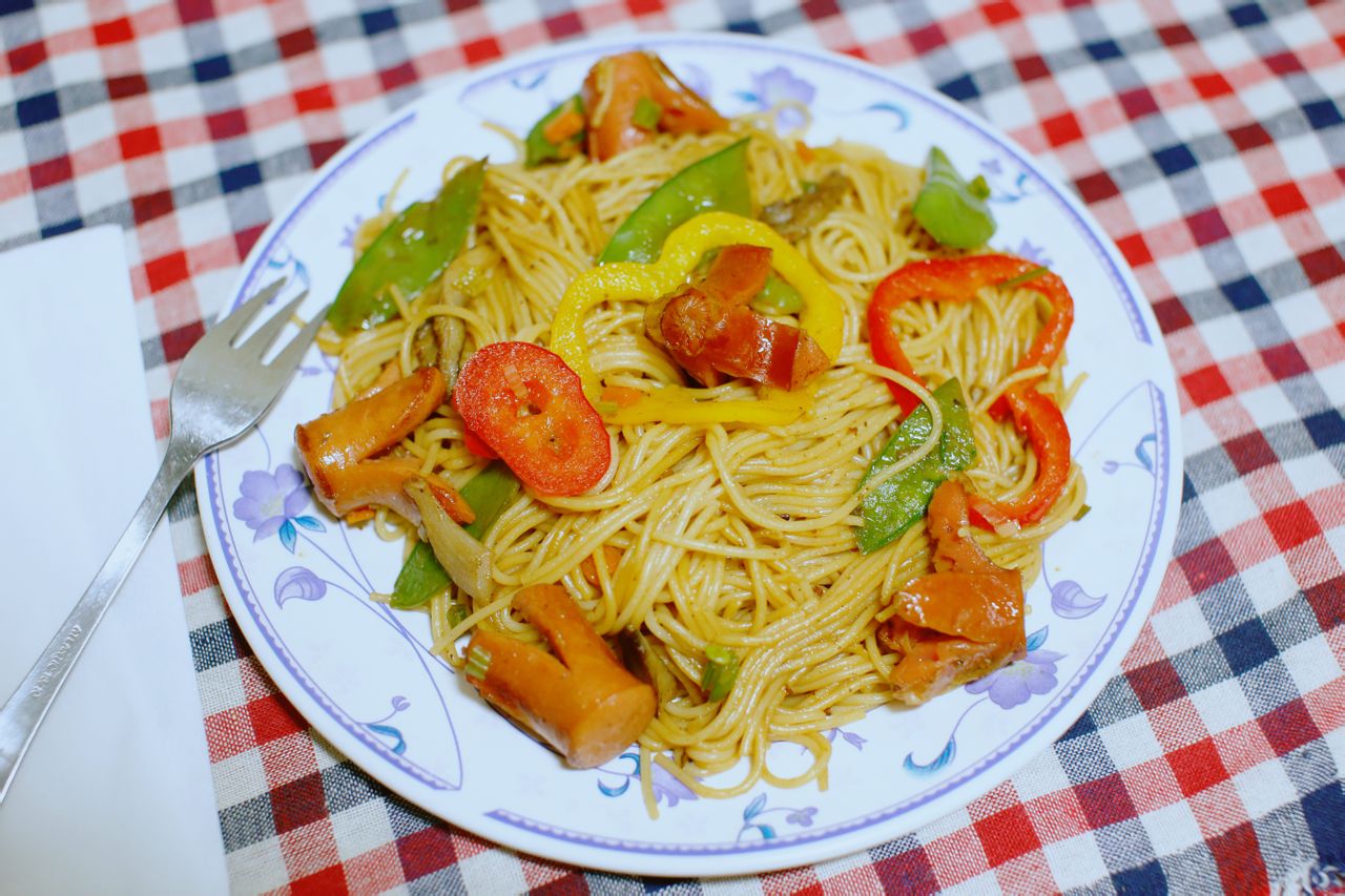 家常炒意面(怎么做炒意面窍门)