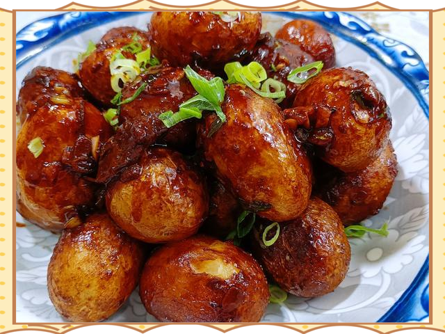 东北家常土豆酱的做法(东北大妈教你做酱土豆,香烂入味,开胃下饭,简单又好学) 东北家常土豆酱的做法(东北大妈教你做酱土豆,香烂入味,开胃下饭,简单又好学)