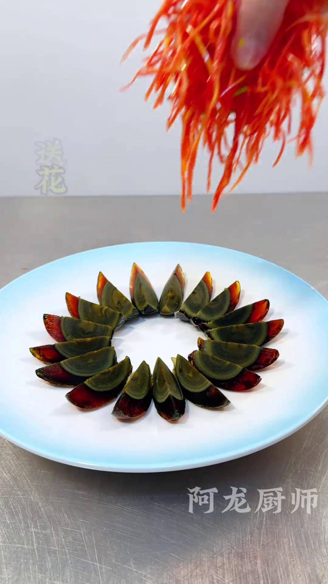 厨师怎么扮凉菜(凉菜厨师的工作流程)