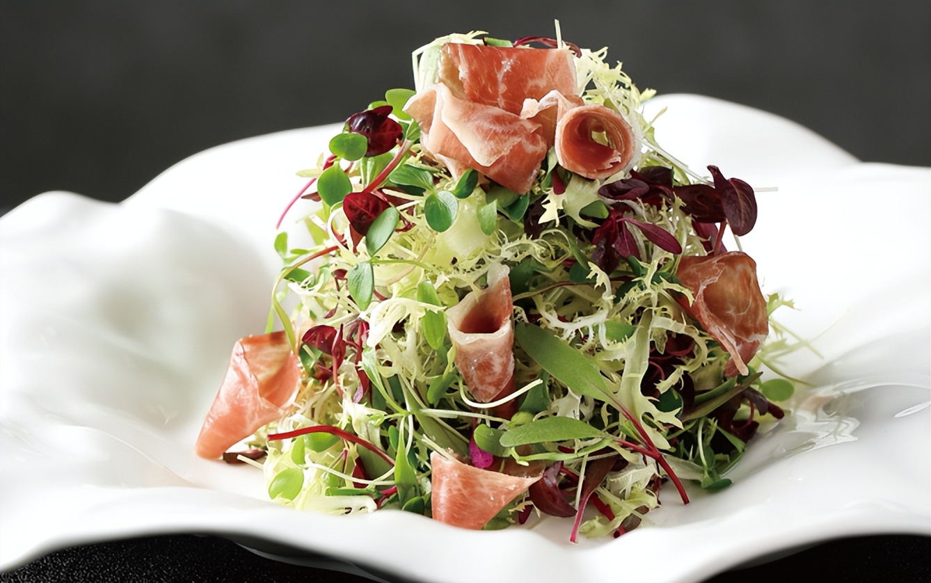 东方美食精美凉菜(东方美食的最新凉菜)