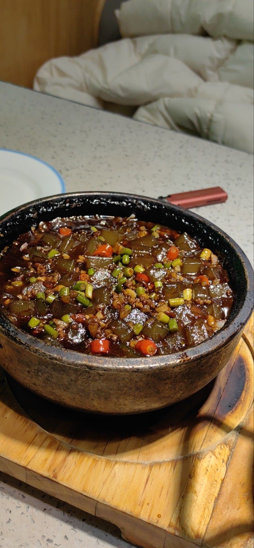 黑凉粉拌凉菜(黑凉粉怎么搭配)