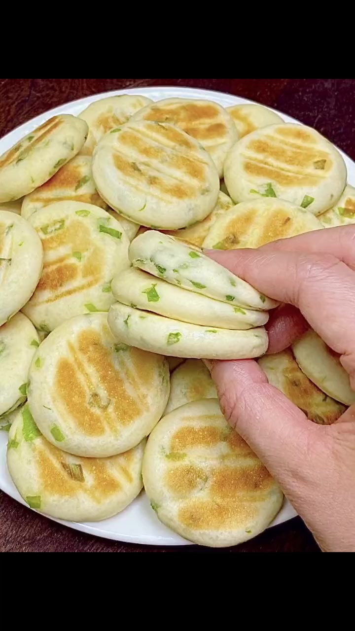 面粉做的早餐(面粉做早餐怎么做好吃又简单)