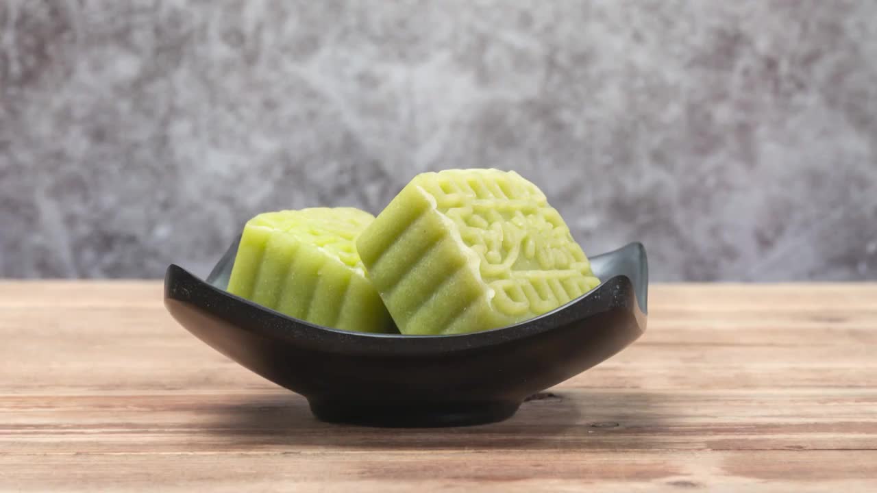 中华传统美食小吃糕点(中国传统糕点小吃有哪些)