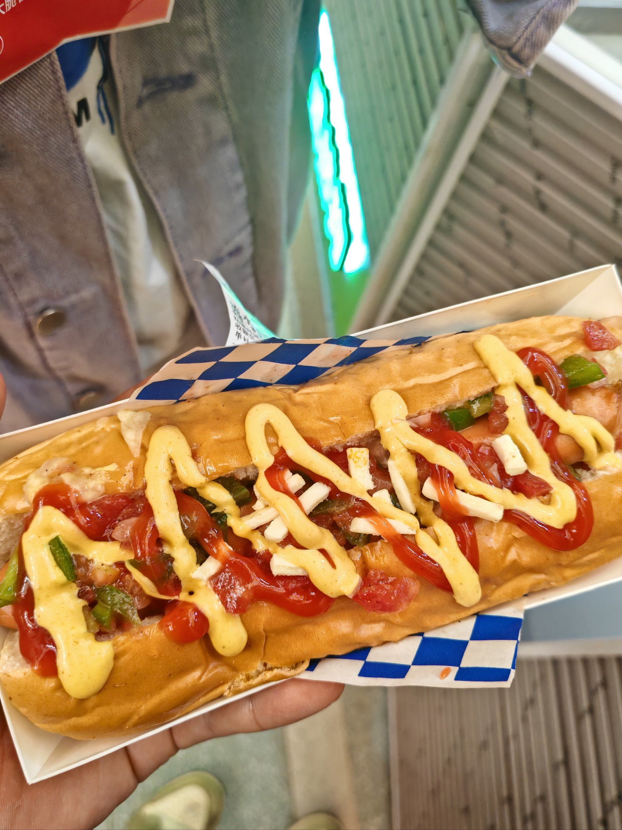 早餐店热狗(早餐热狗卷的热量) 早餐店热狗(早餐热狗卷的热量)