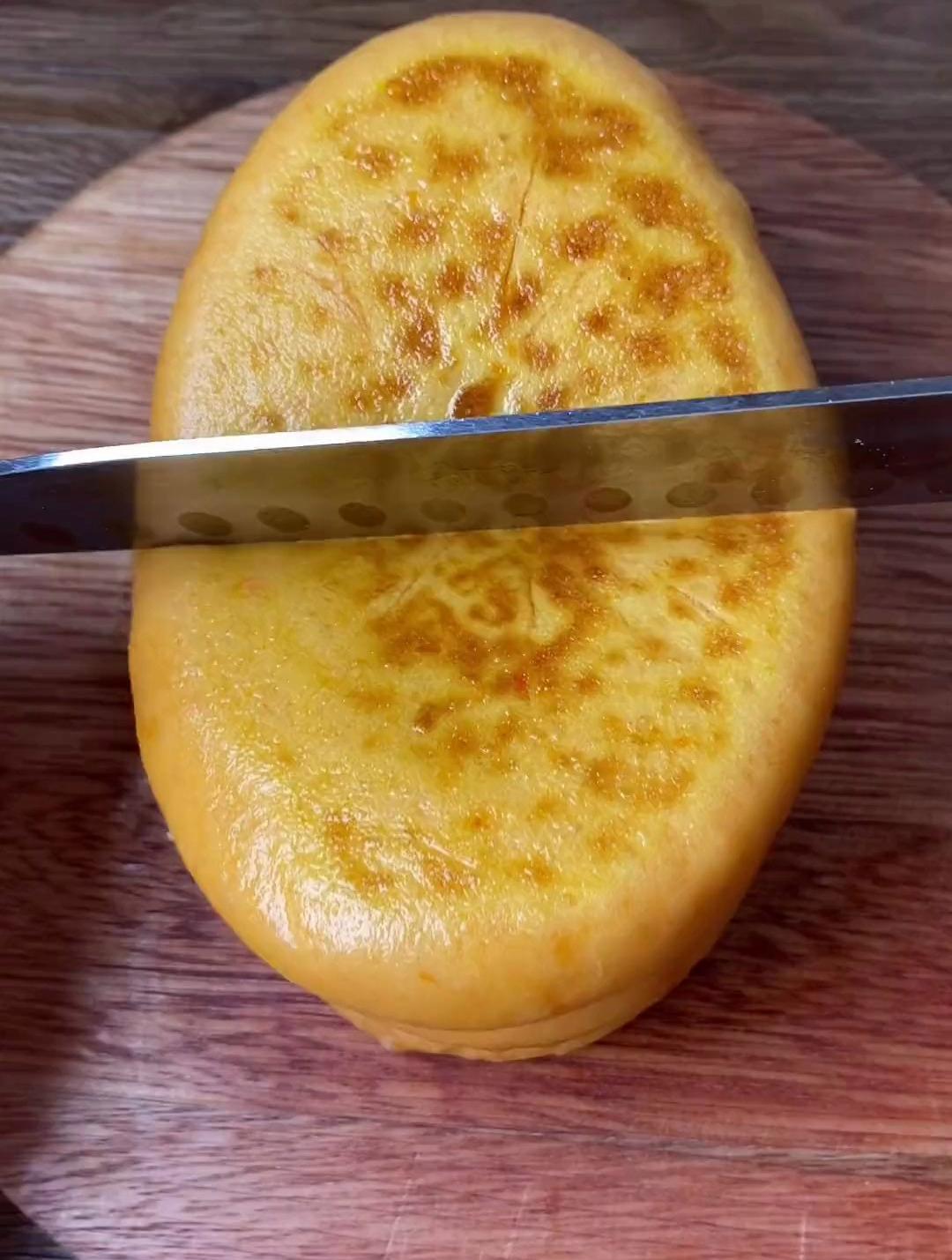 红罗卜早餐饼(红萝卜做饼怎么做好吃)