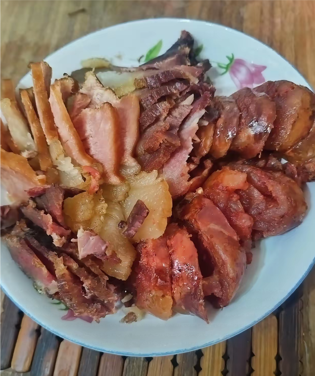 腊肉早餐图片(腊肉的做饭大全)