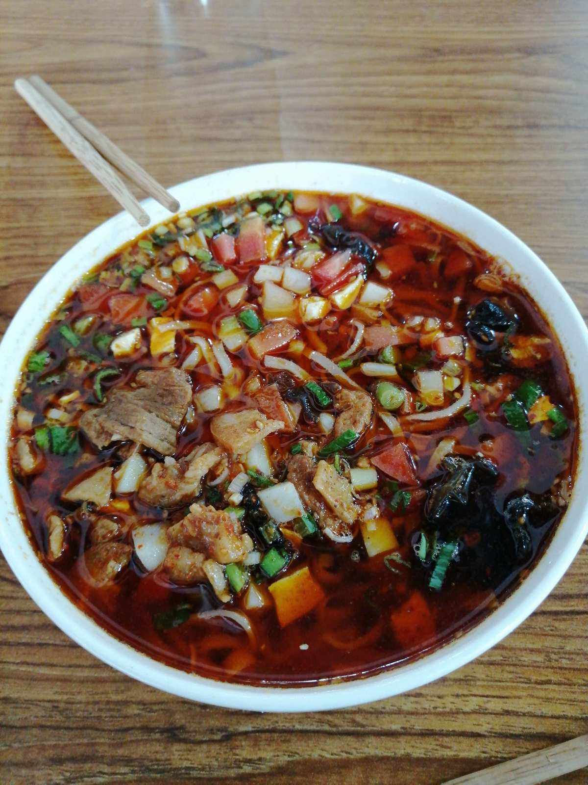 陕西特色面小小的(陕西特色面叫什么名字) 陕西特色面小小的(陕西特色面叫什么名字)