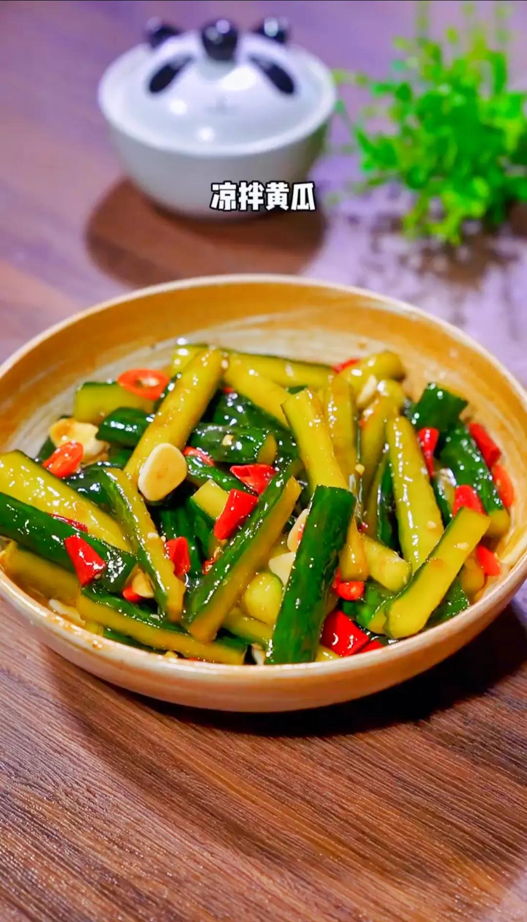 拌黄瓜的做法大全家常(拌黄瓜怎么做好吃又简单)