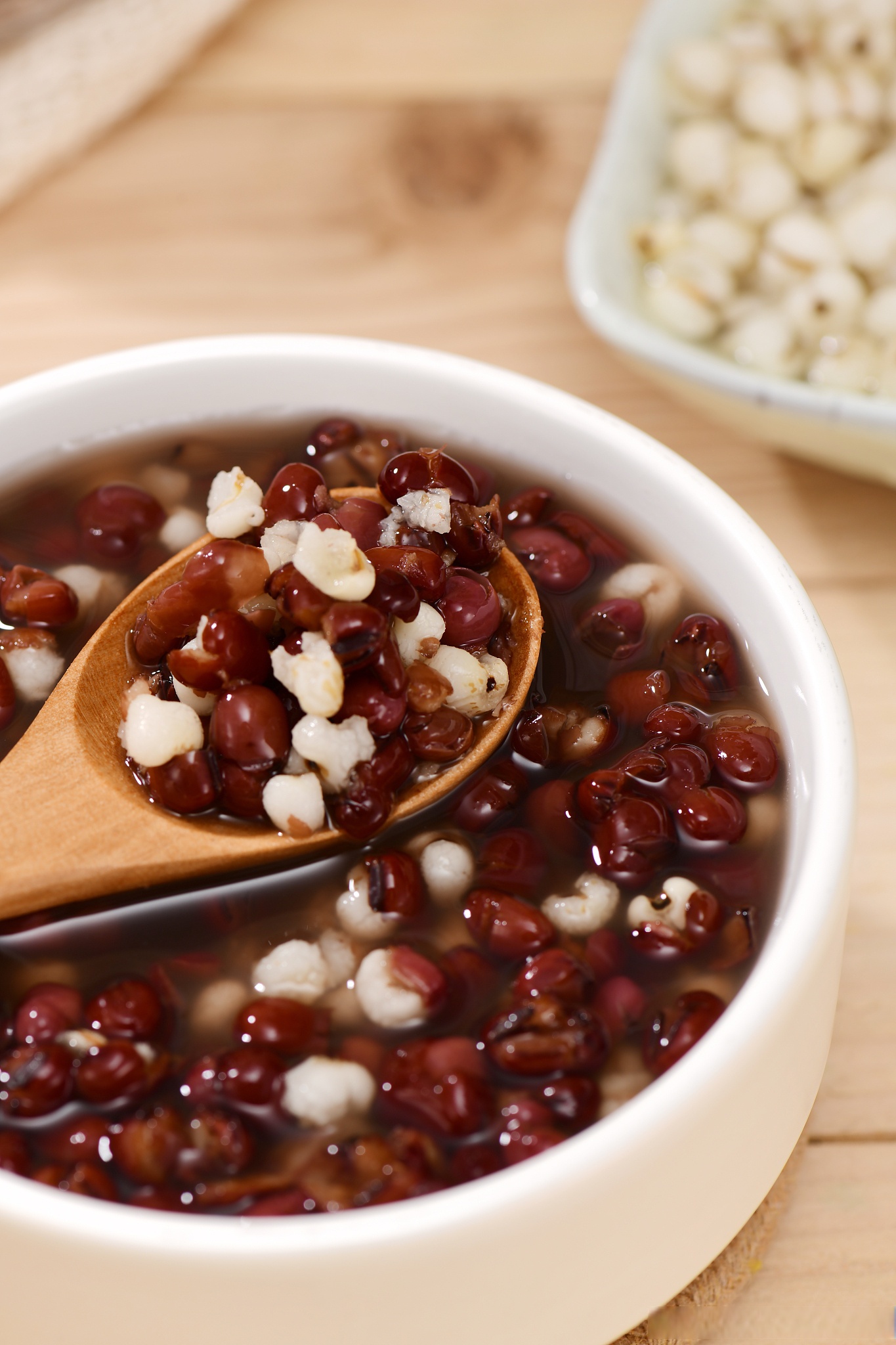 早餐薏米(早上薏米煮水吃的功效)