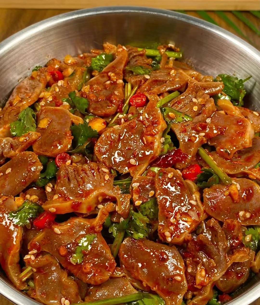 凉菜鸭胗怎么卤(鸭胗凉菜好听的菜名)